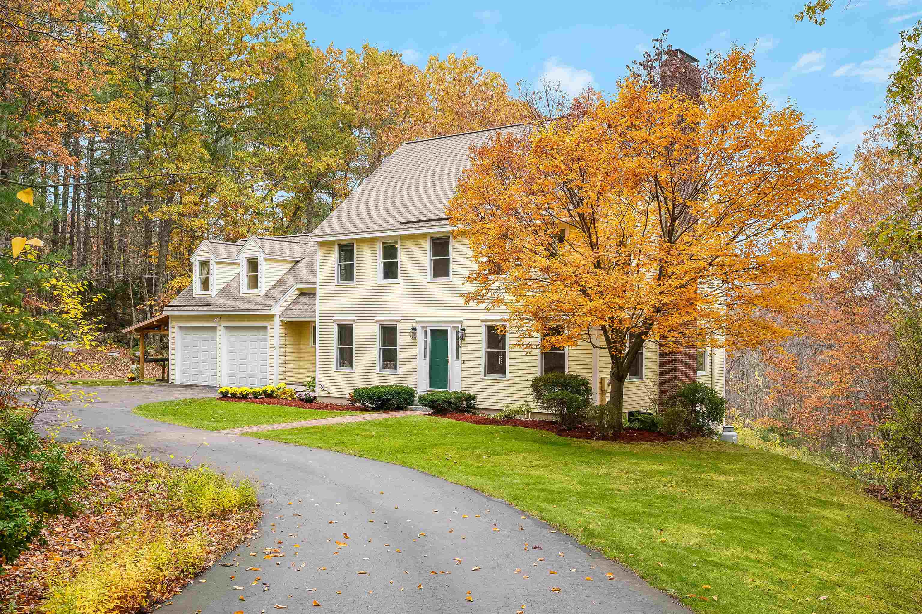 6 Whittemore Lane Property Photo 1