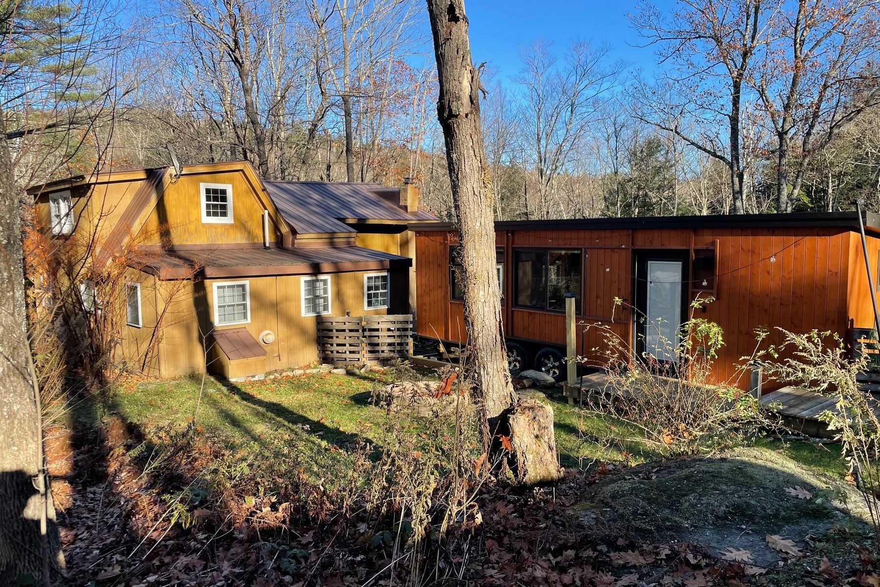 3019 Popple Dungeon Road Property Photo 2