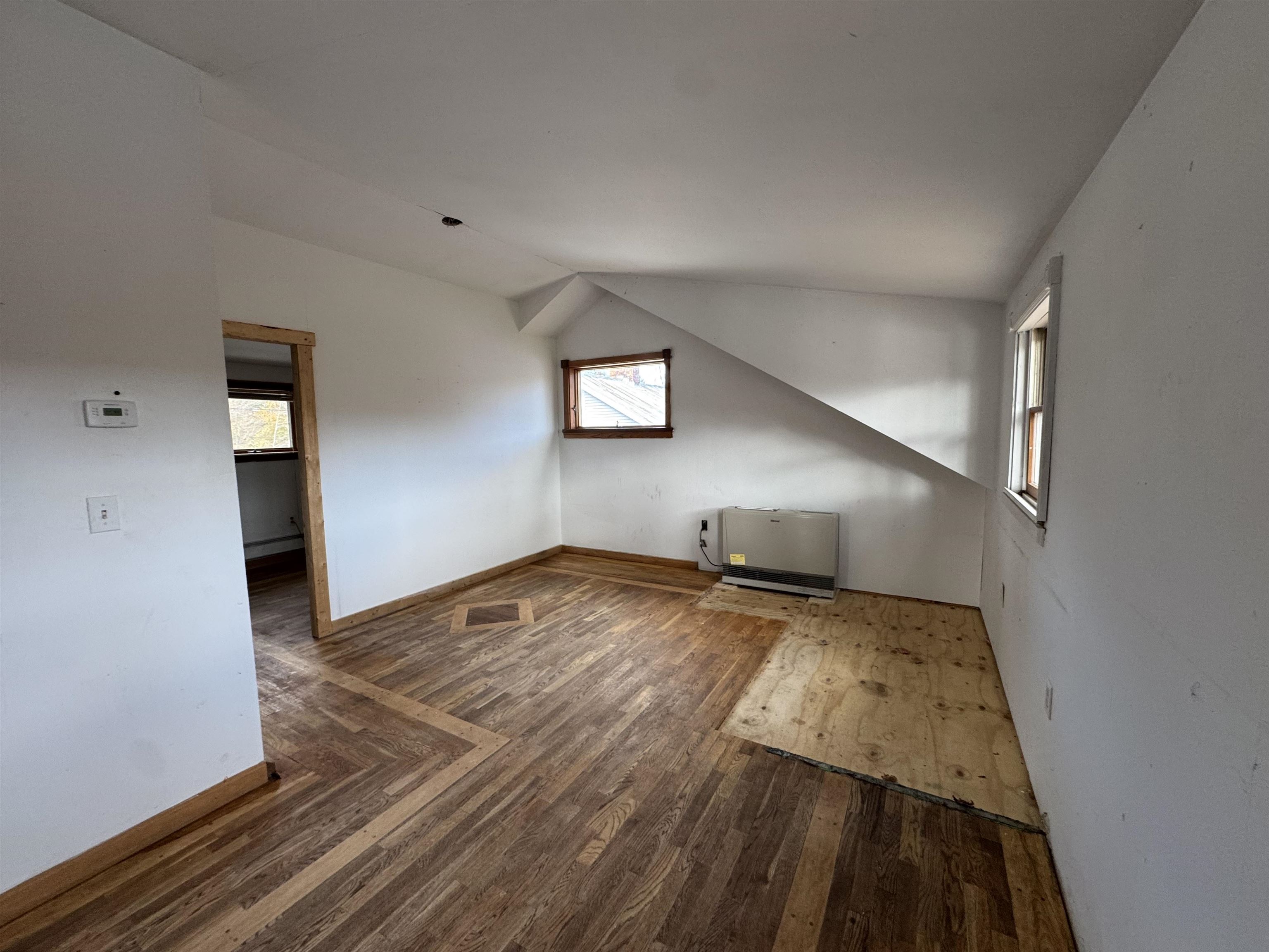 94 & 112 West River Road Property Photo 14