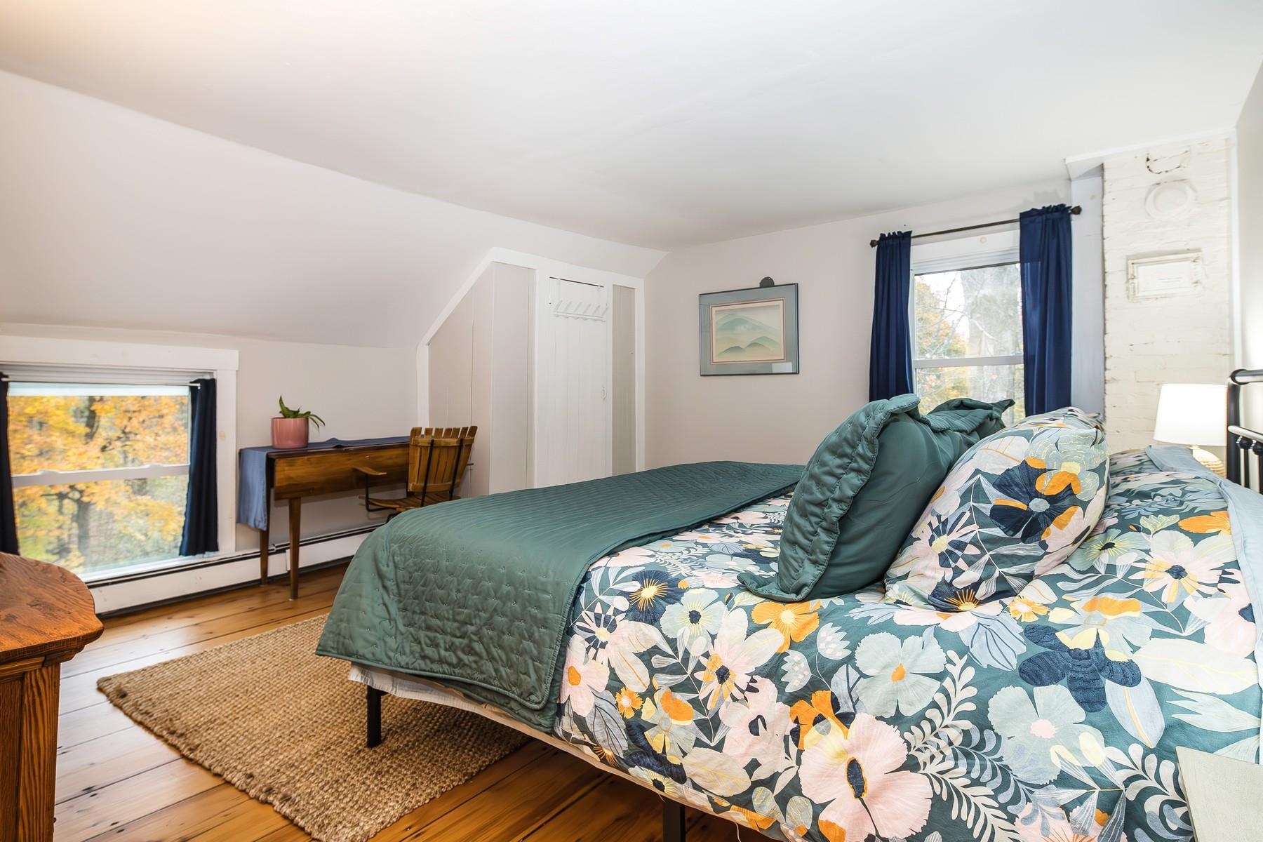 19 River Street Property Photo 12