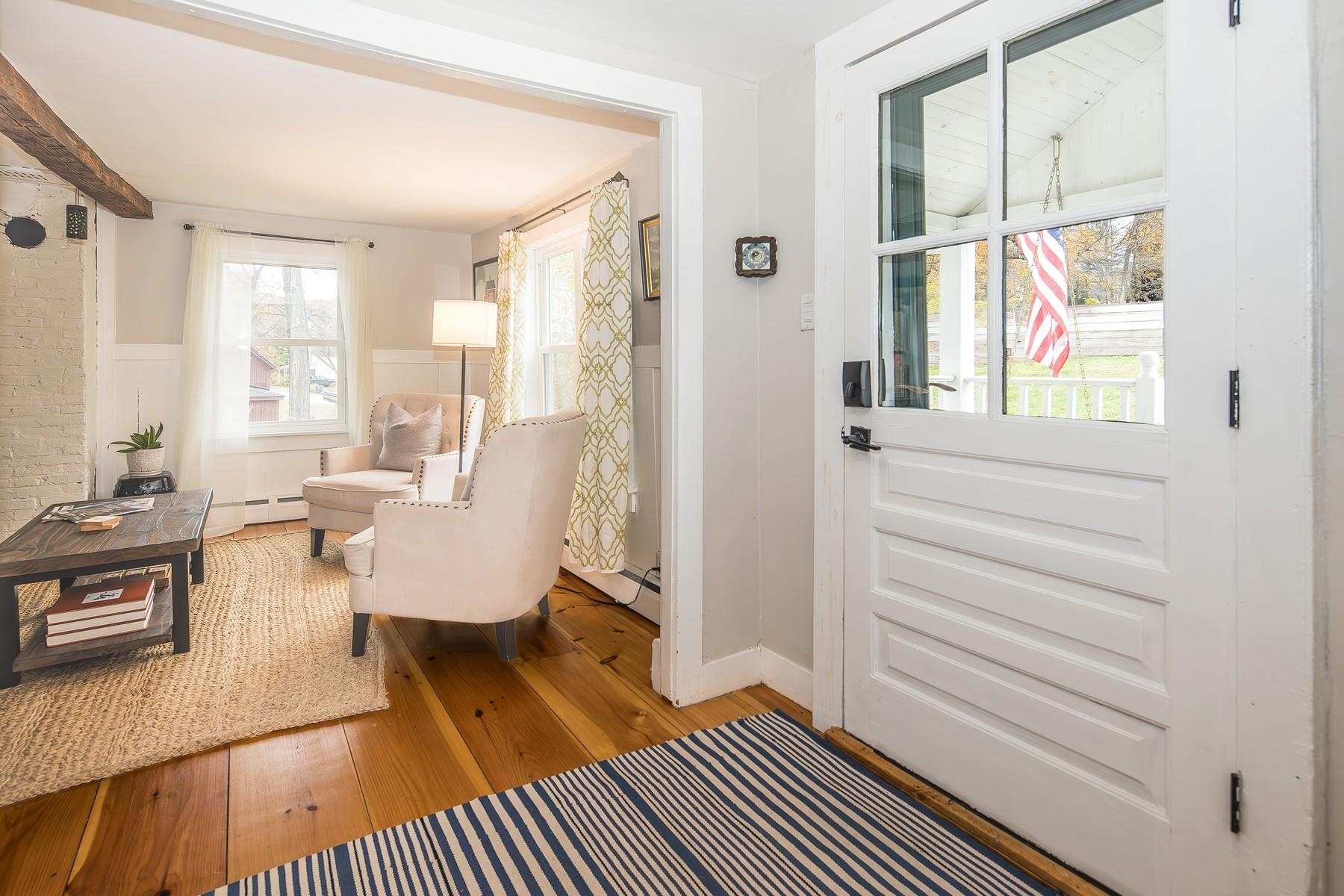 19 River Street Property Photo 18