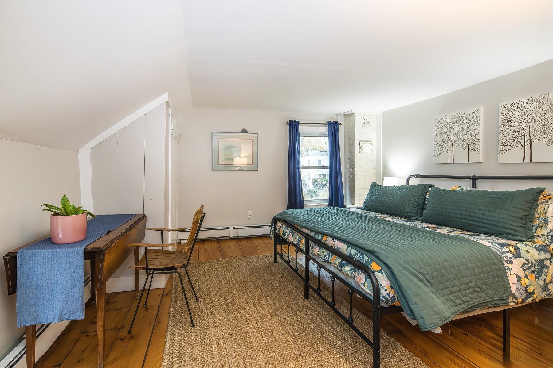 19 River Street Property Photo 35