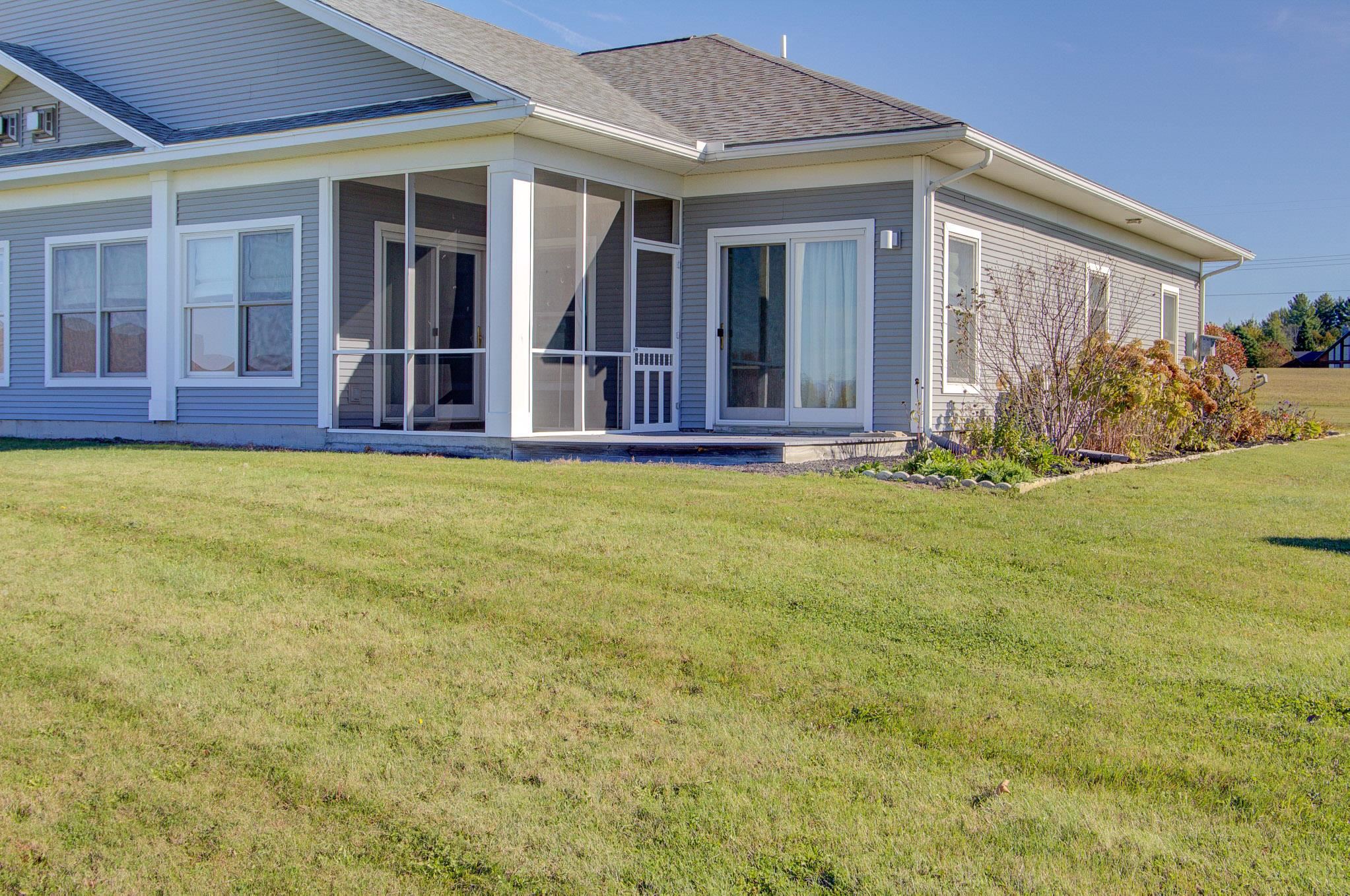 4 Westside Village Property Photo 10