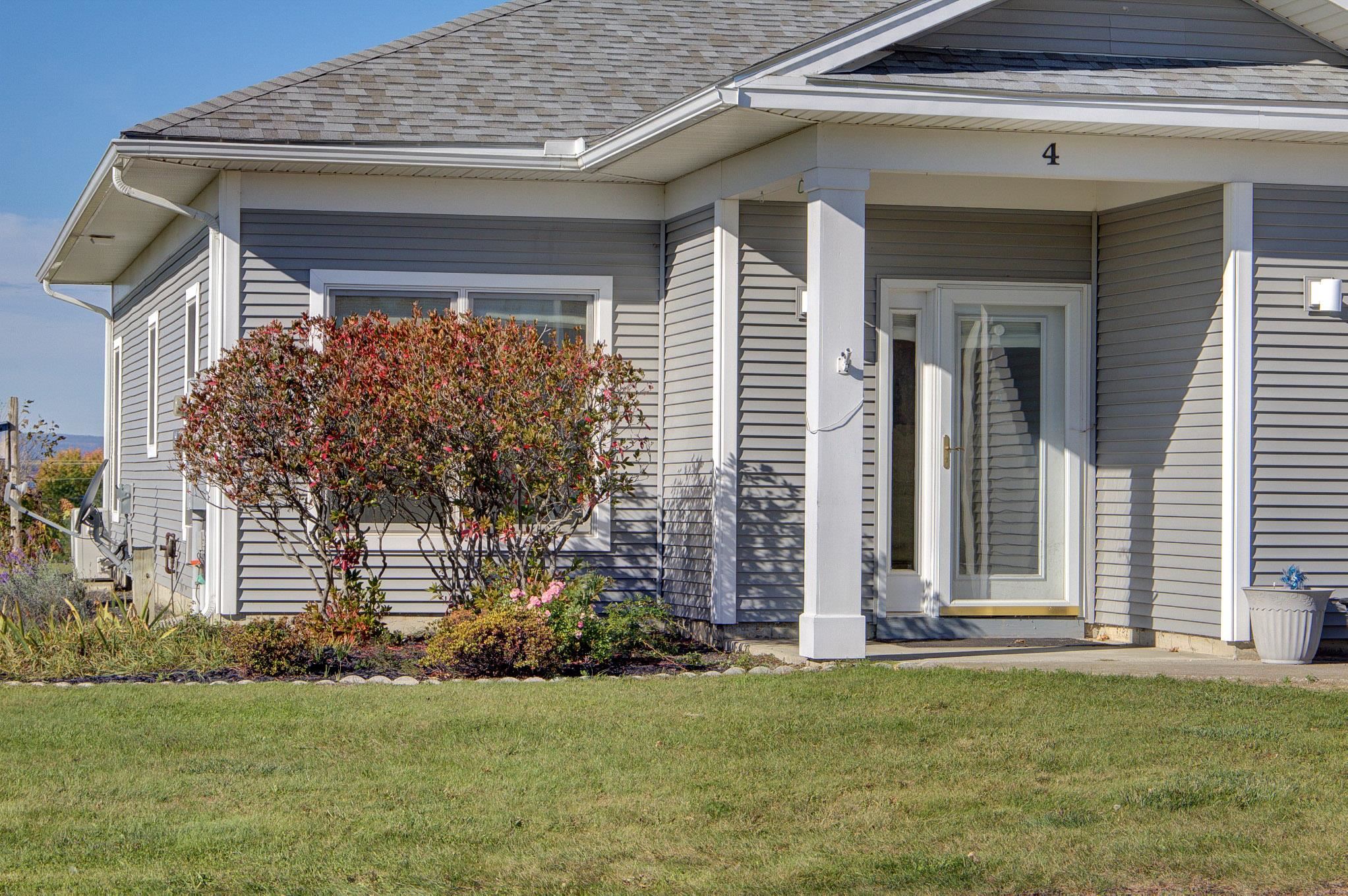 4 Westside Village Property Photo 14