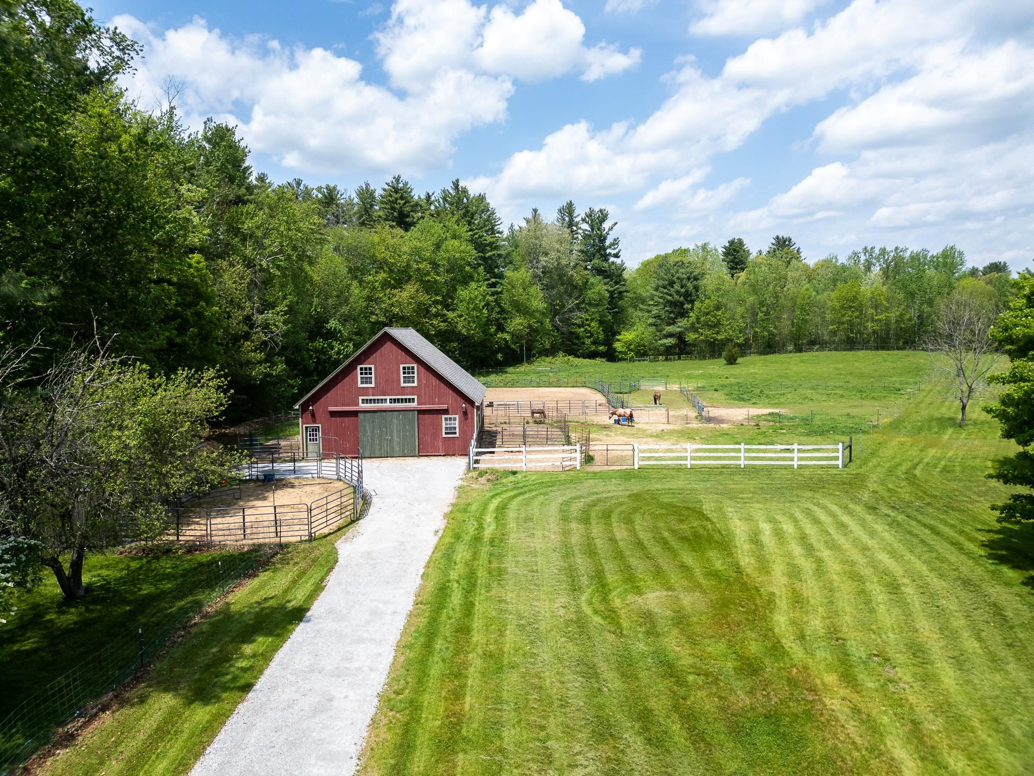337 Middle Road Property Photo 1
