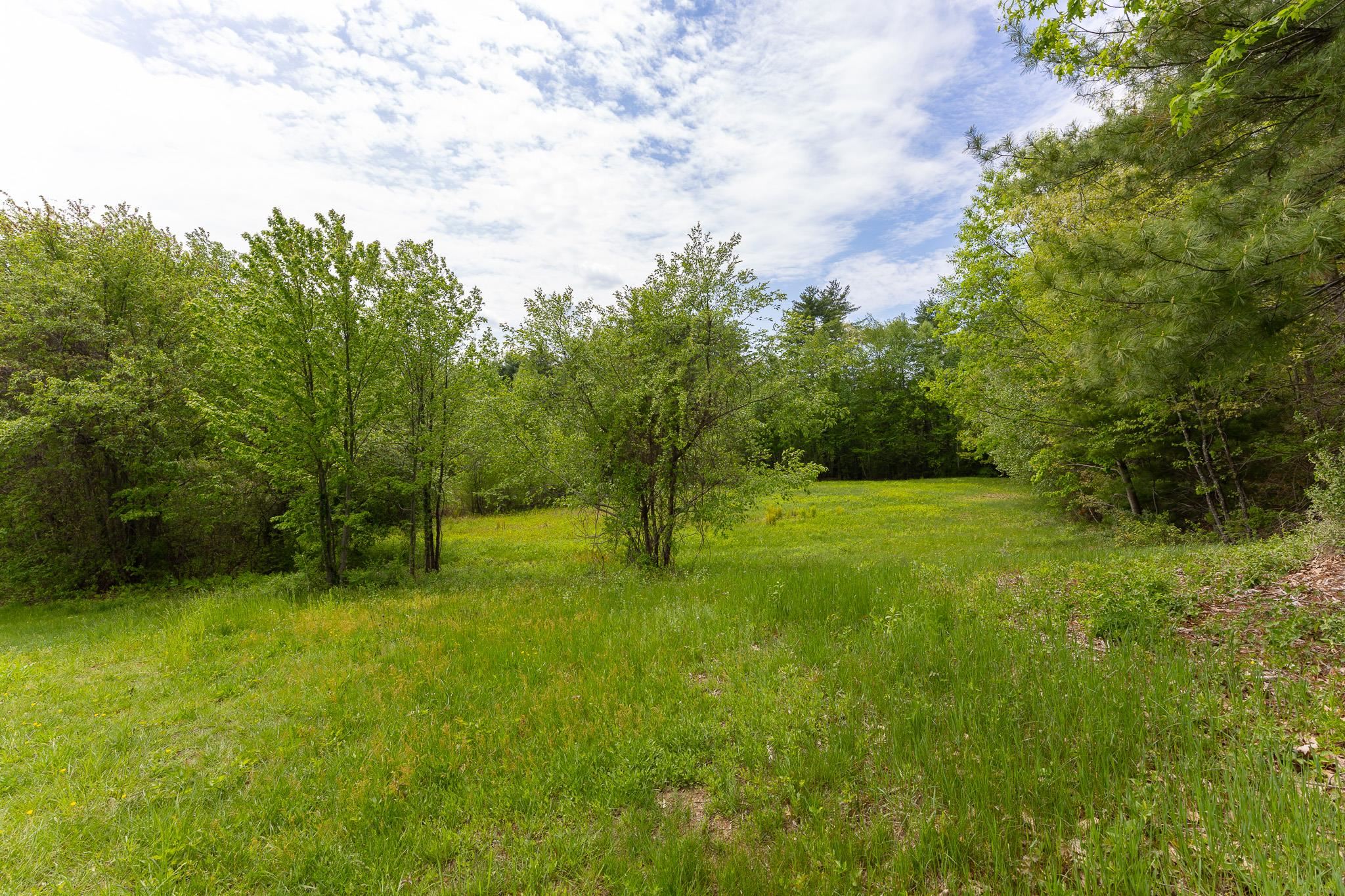 337 Middle Road Property Photo 16