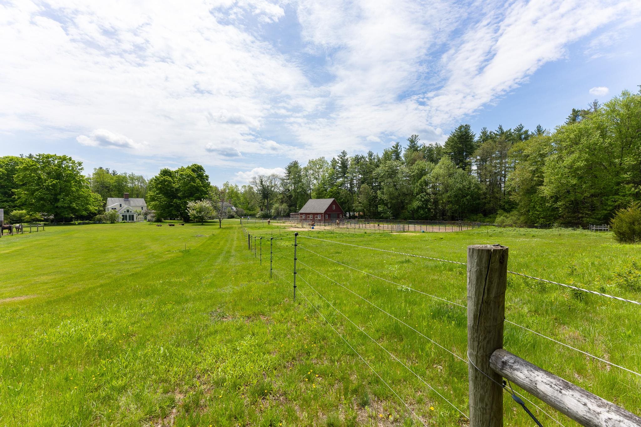 337 Middle Road Property Photo 60