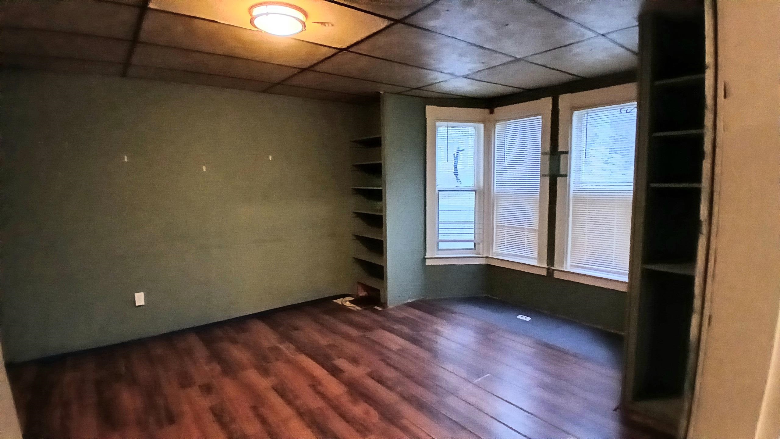 12 Pleasant Street Property Photo 9