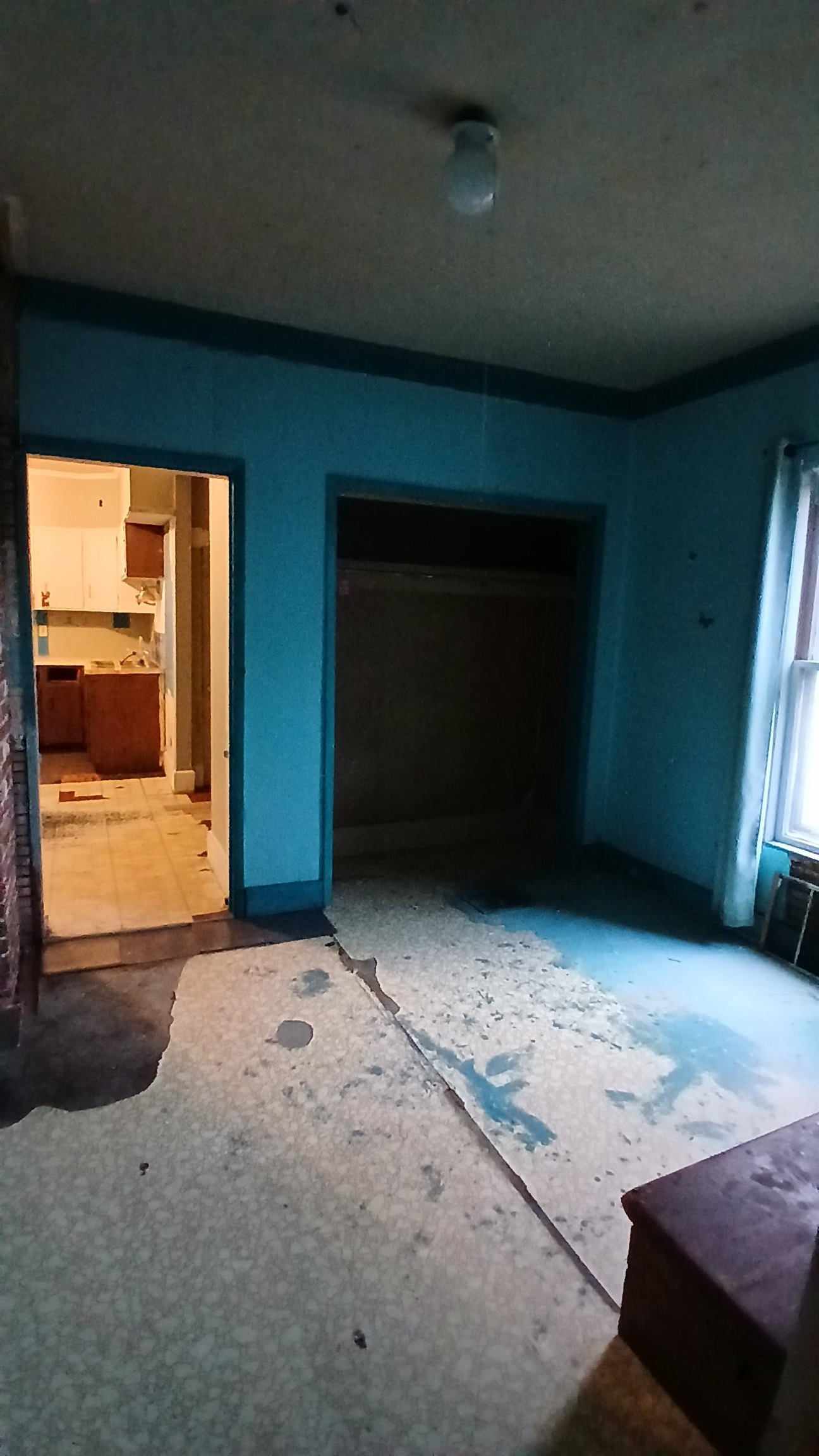 12 Pleasant Street Property Photo 13