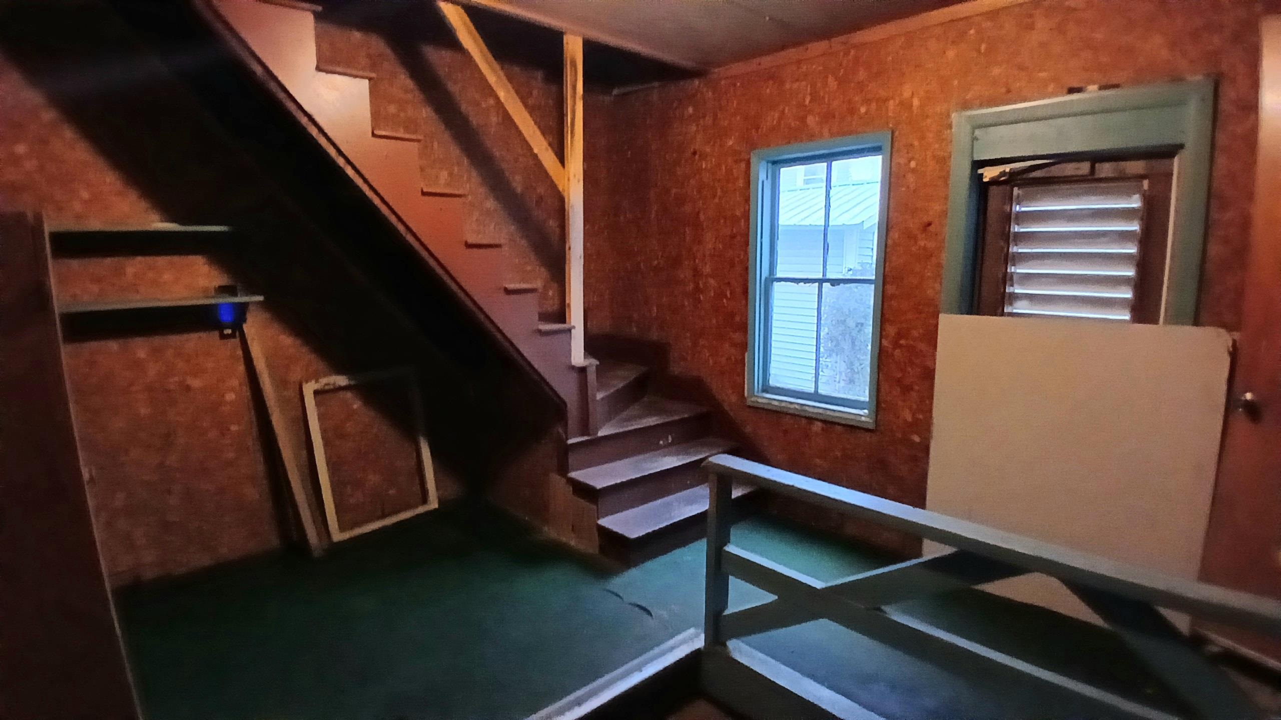 12 Pleasant Street Property Photo 17