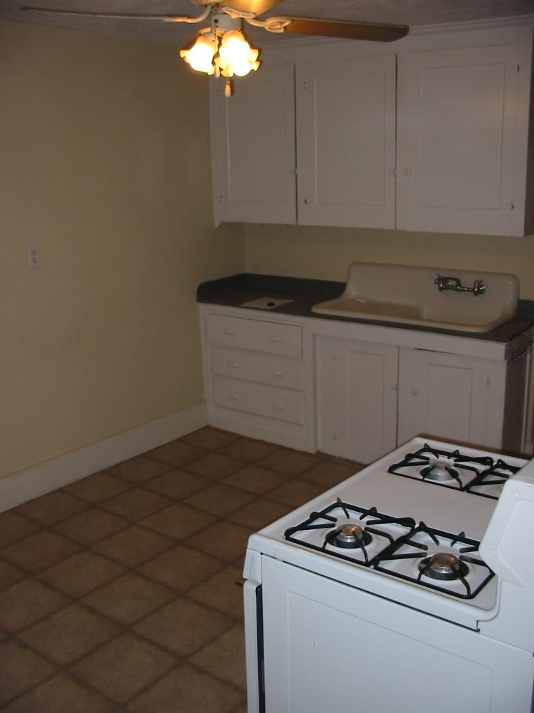 102 Orange Street Property Photo 8