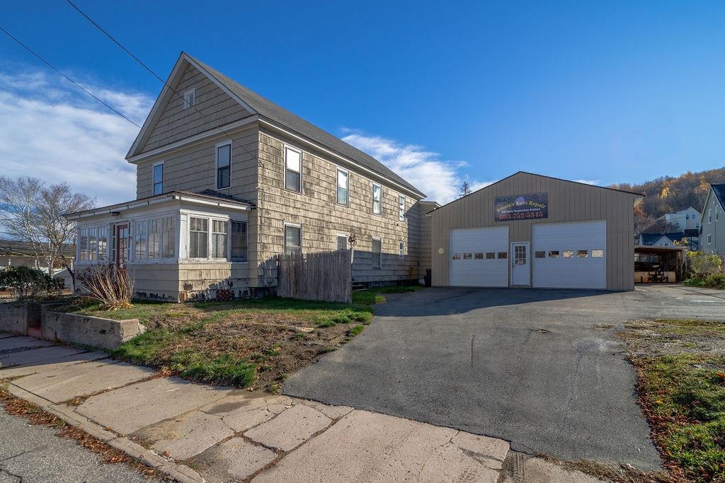 534 Champlain Street Property Photo 1