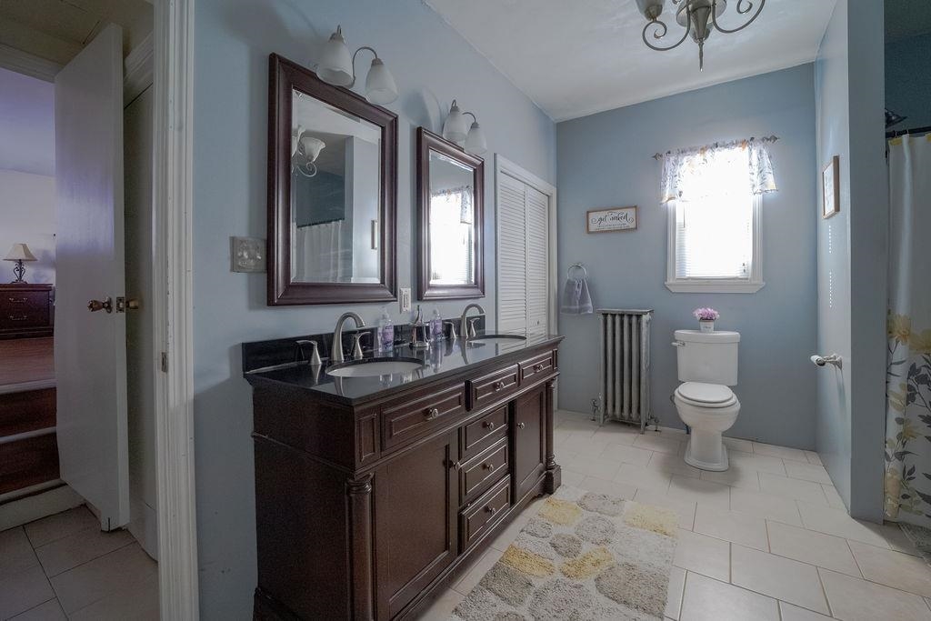 534 Champlain Street Property Photo 24