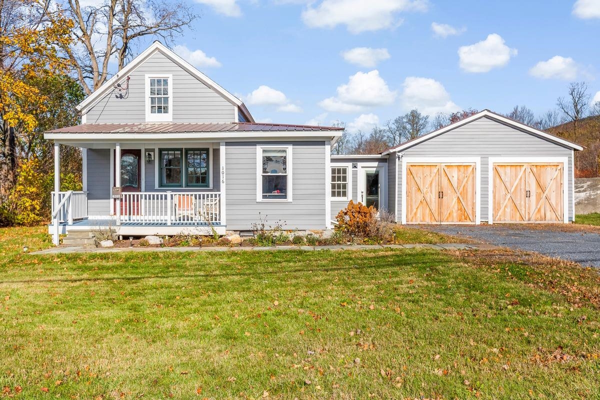 1016 County Street Property Photo 1