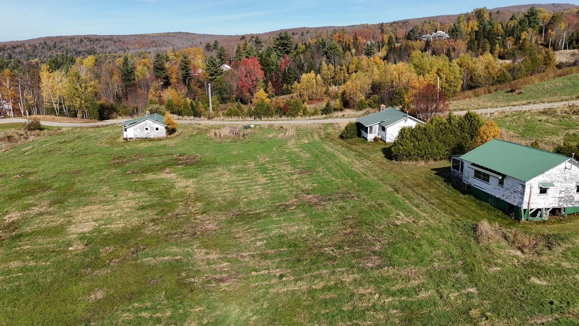 178, 210 Lacross Lane Property Photo 12