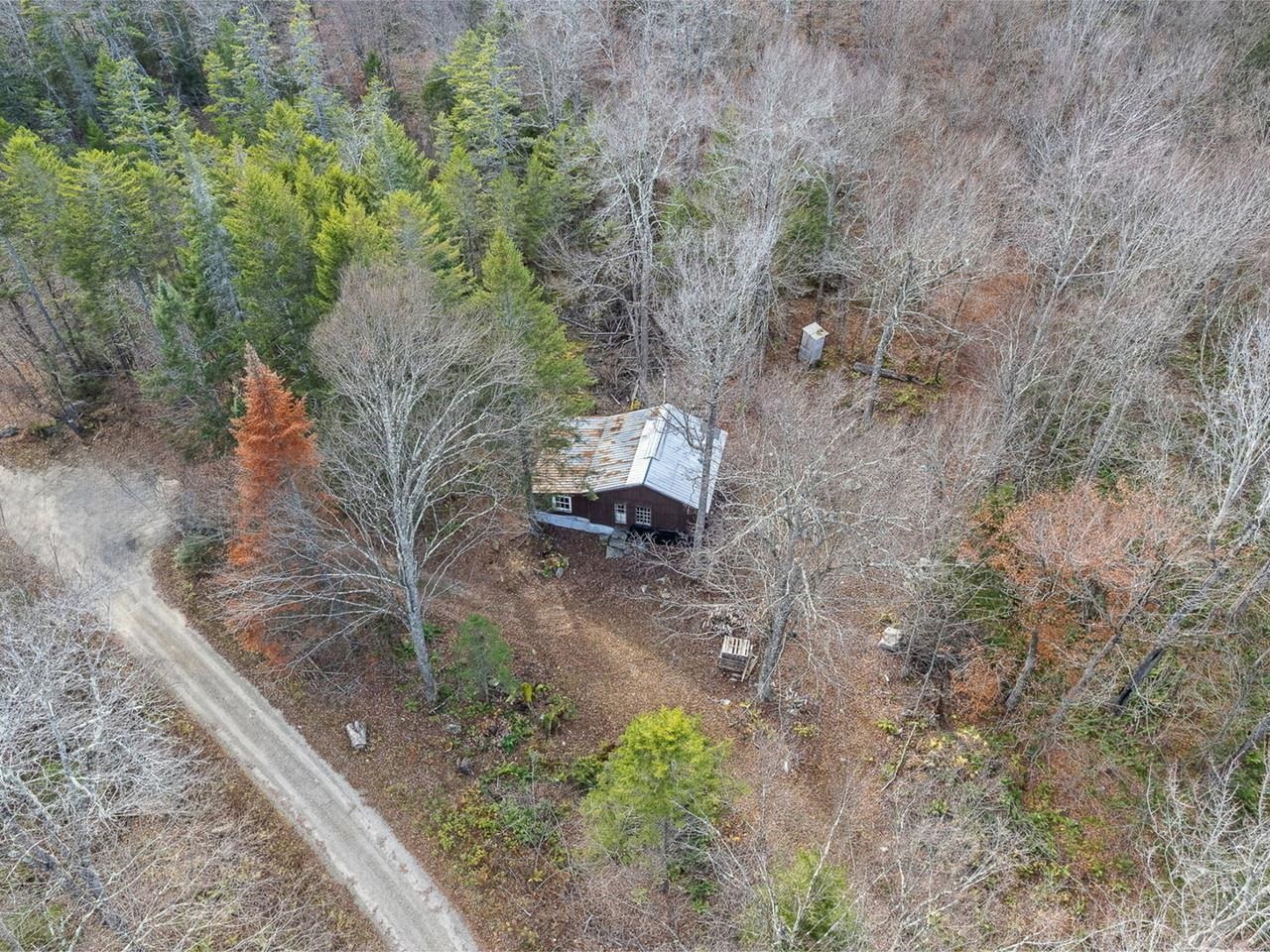 2350 Cobb Hill Road Property Photo 2