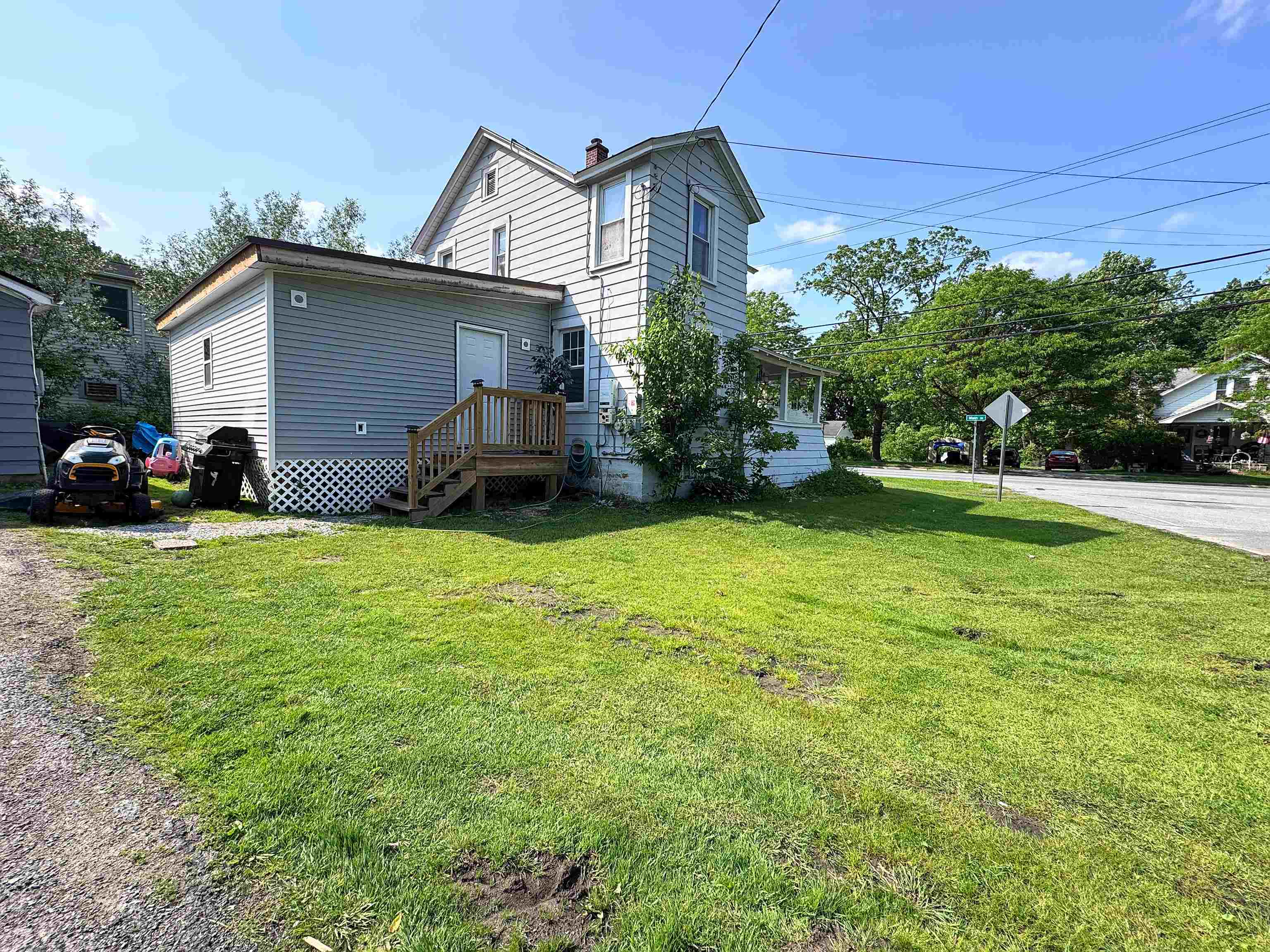 113 Main Street Property Photo 44