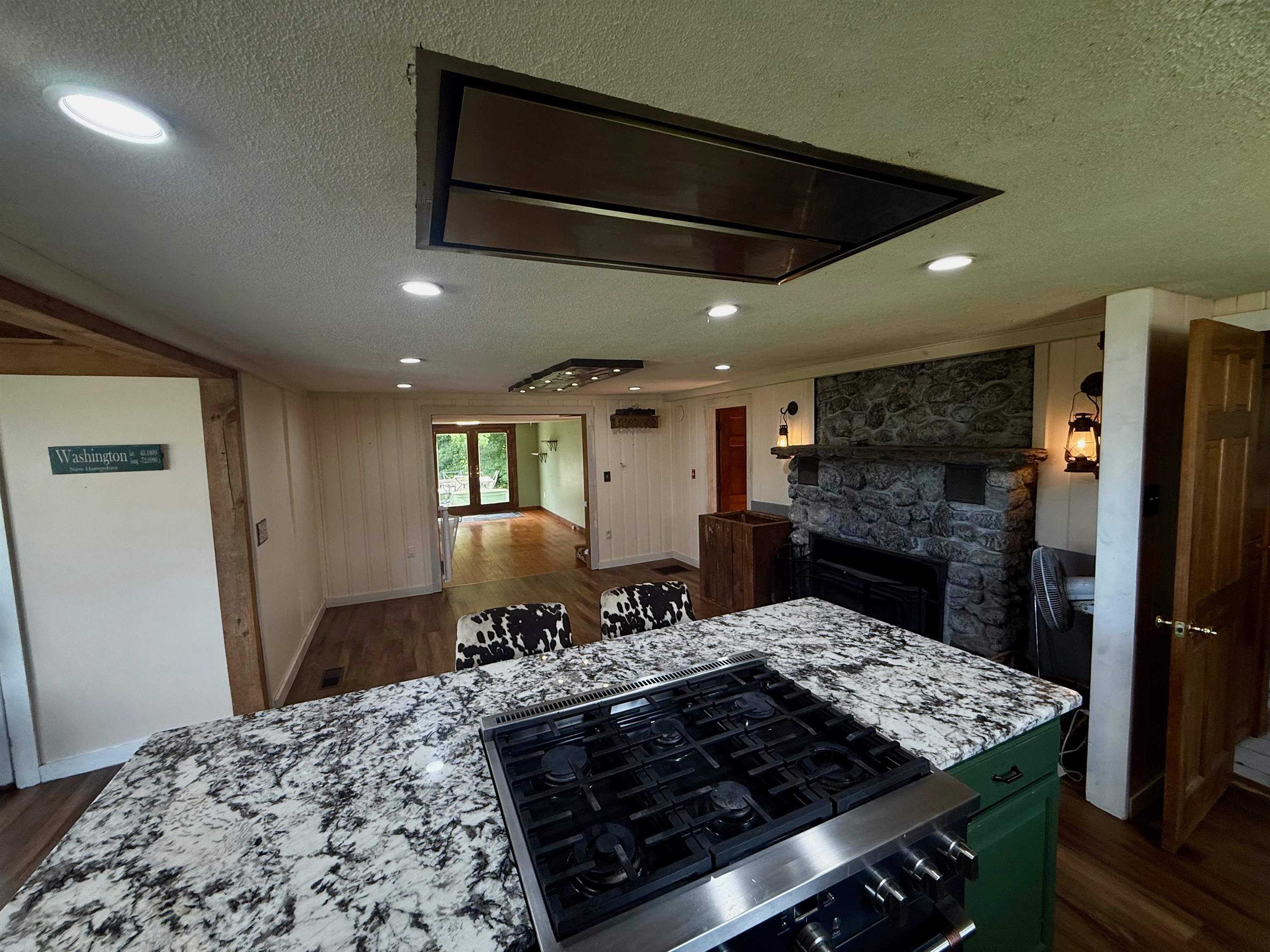67 Lang Road Property Photo 8