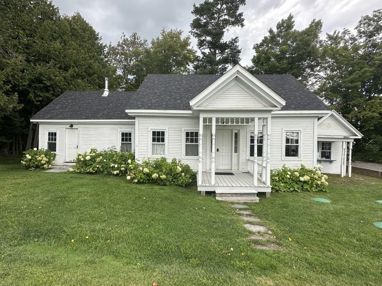 38 Beach Road Property Photo 1