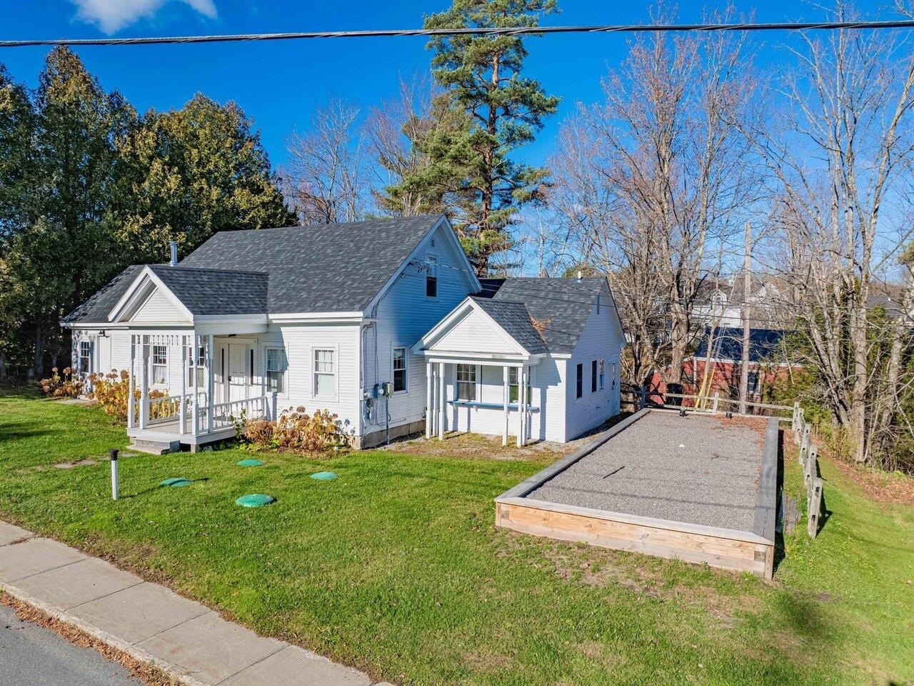 38 Beach Road Property Photo 4