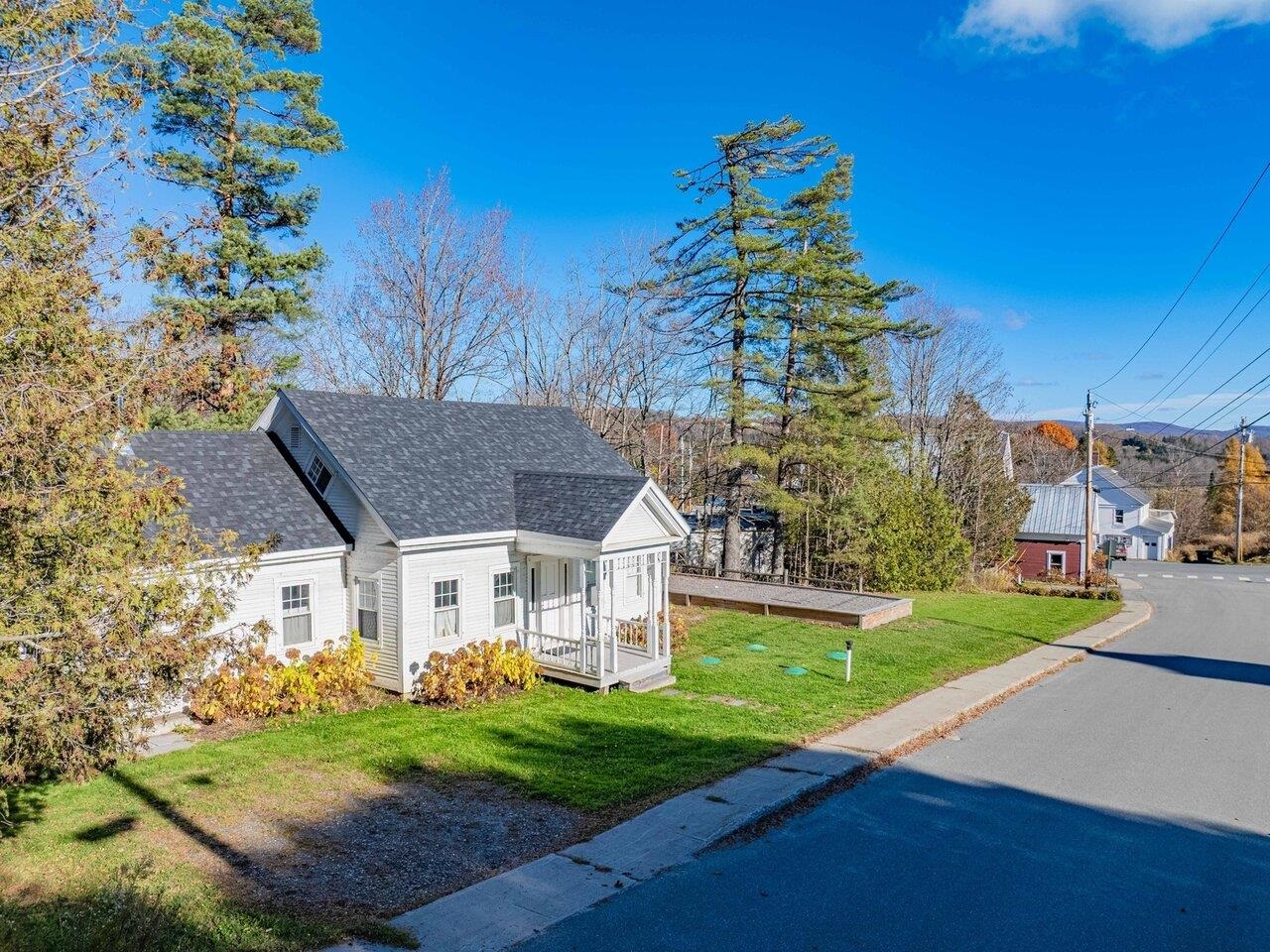 38 Beach Road Property Photo 10
