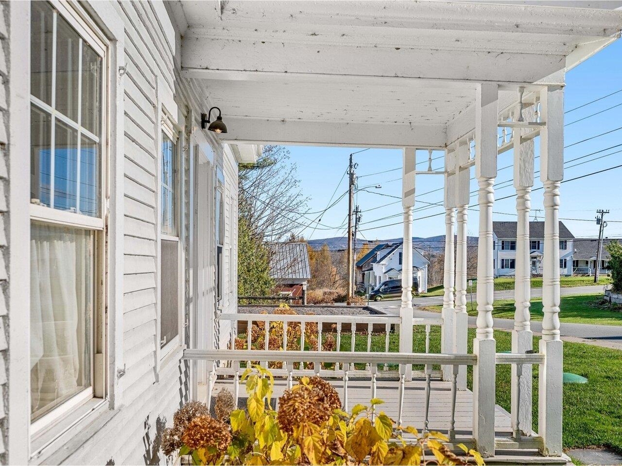 38 Beach Road Property Photo 11
