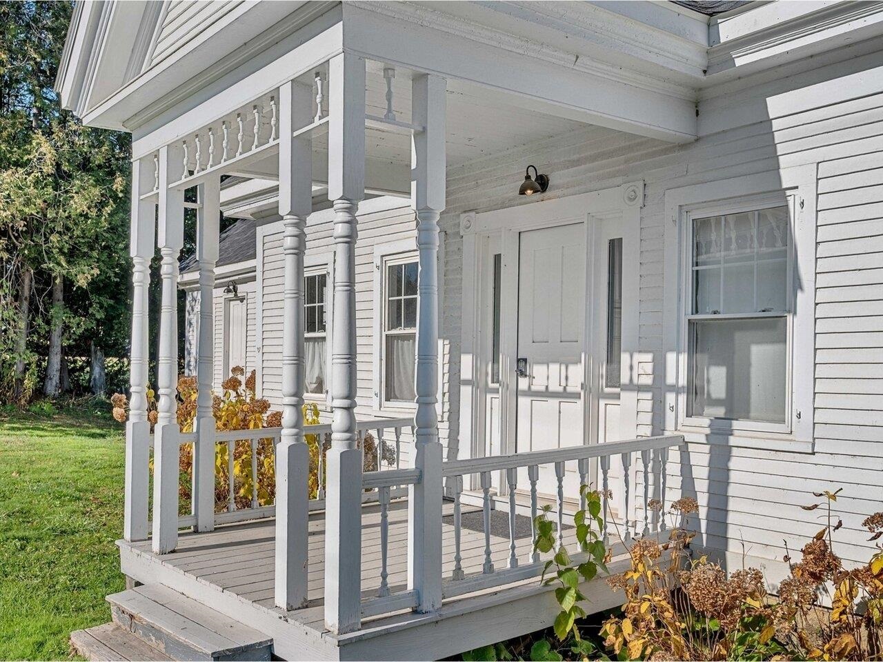 38 Beach Road Property Photo 14