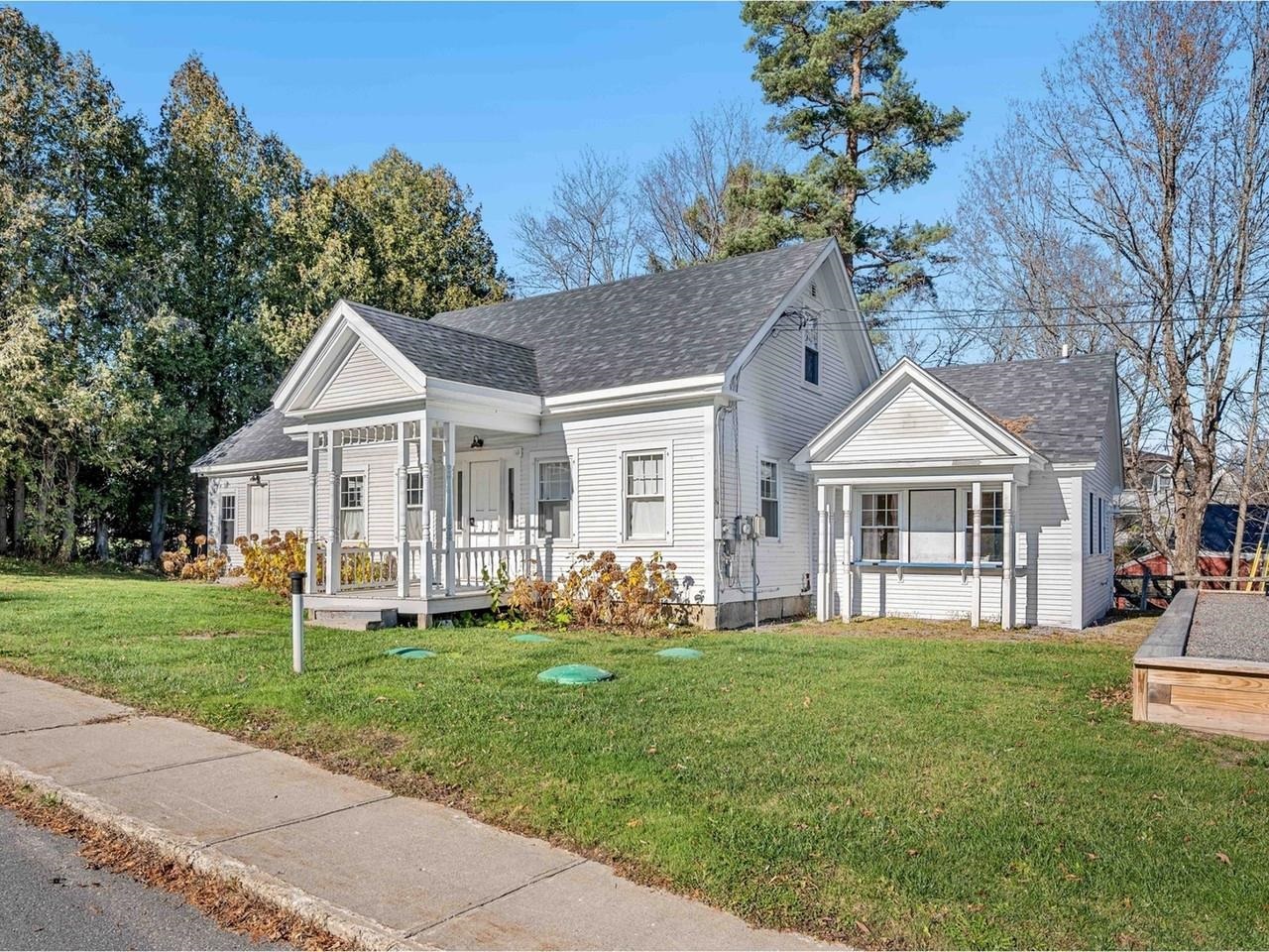 38 Beach Road Property Photo 15