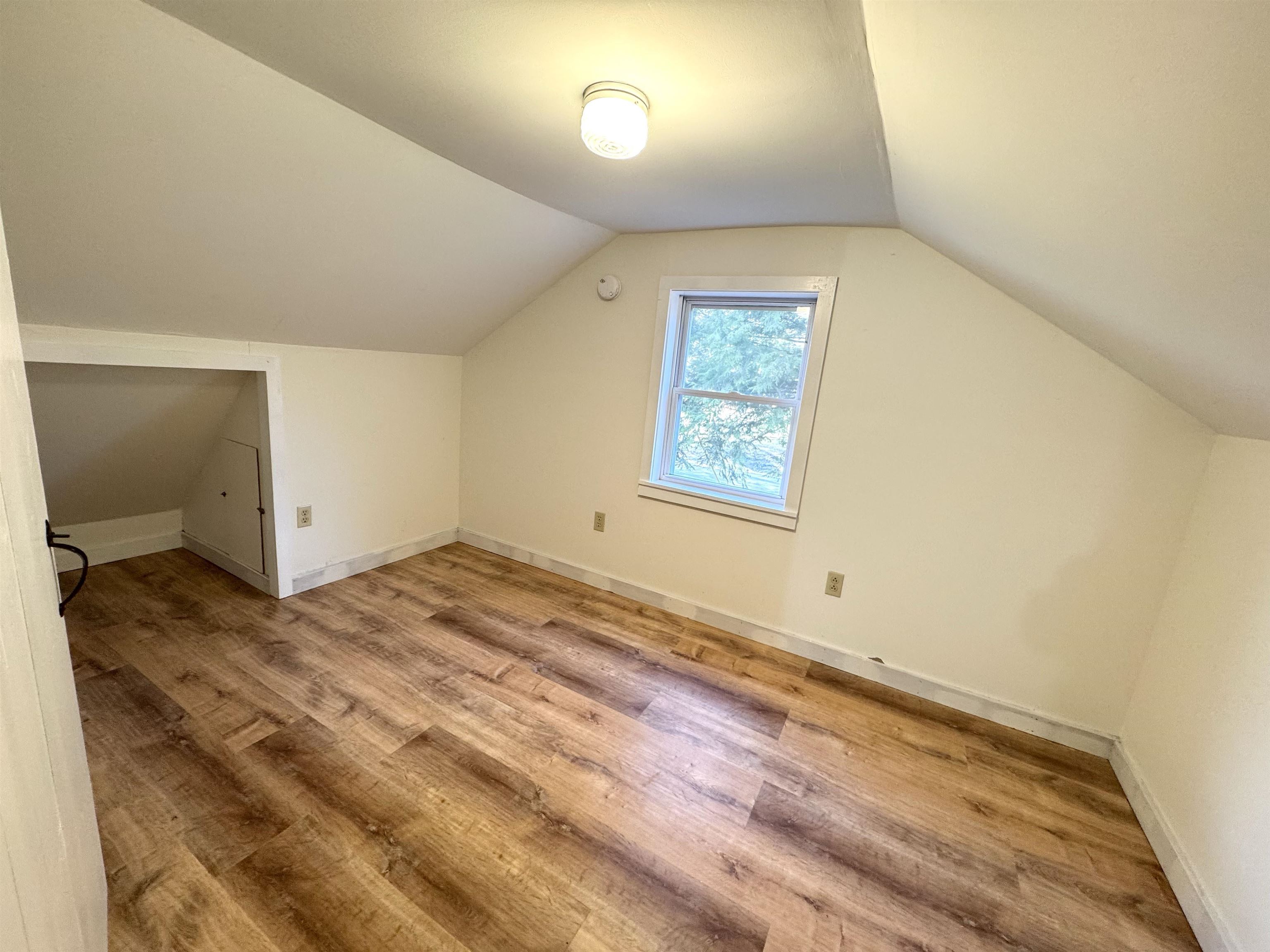 29 Markham Lane Property Photo 16