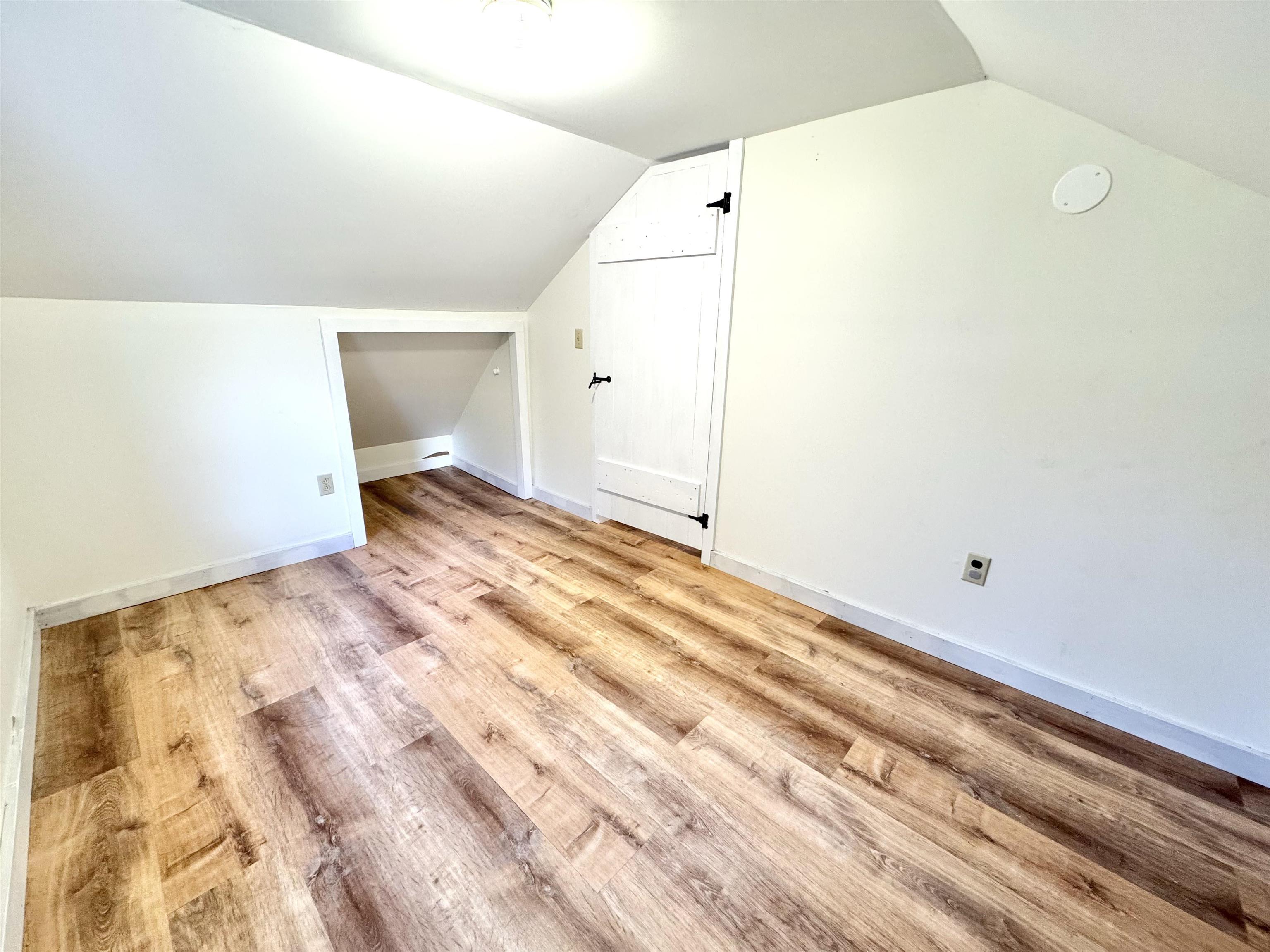29 Markham Lane Property Photo 17