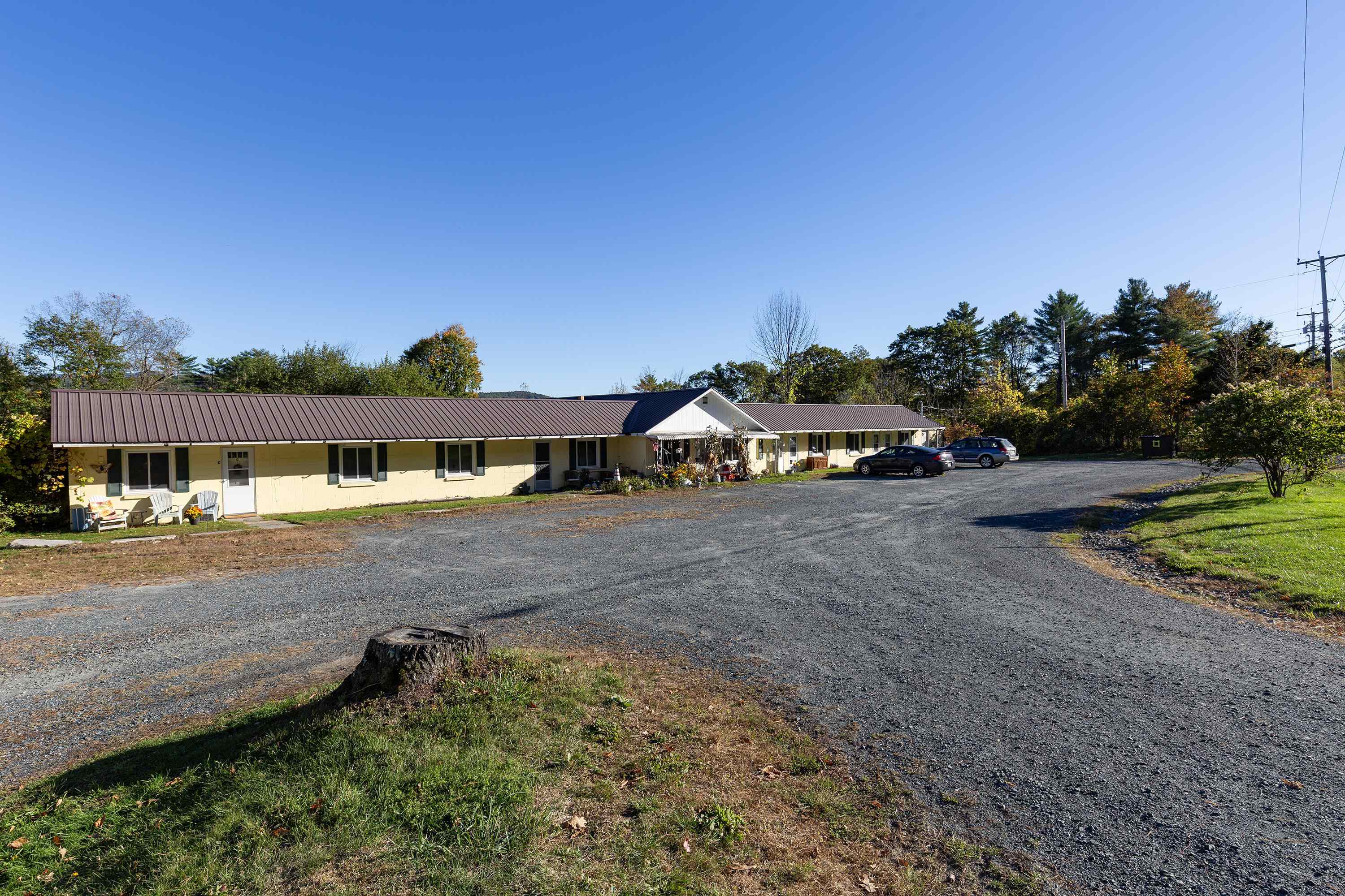1675 Us Route 5 South Property Photo 9