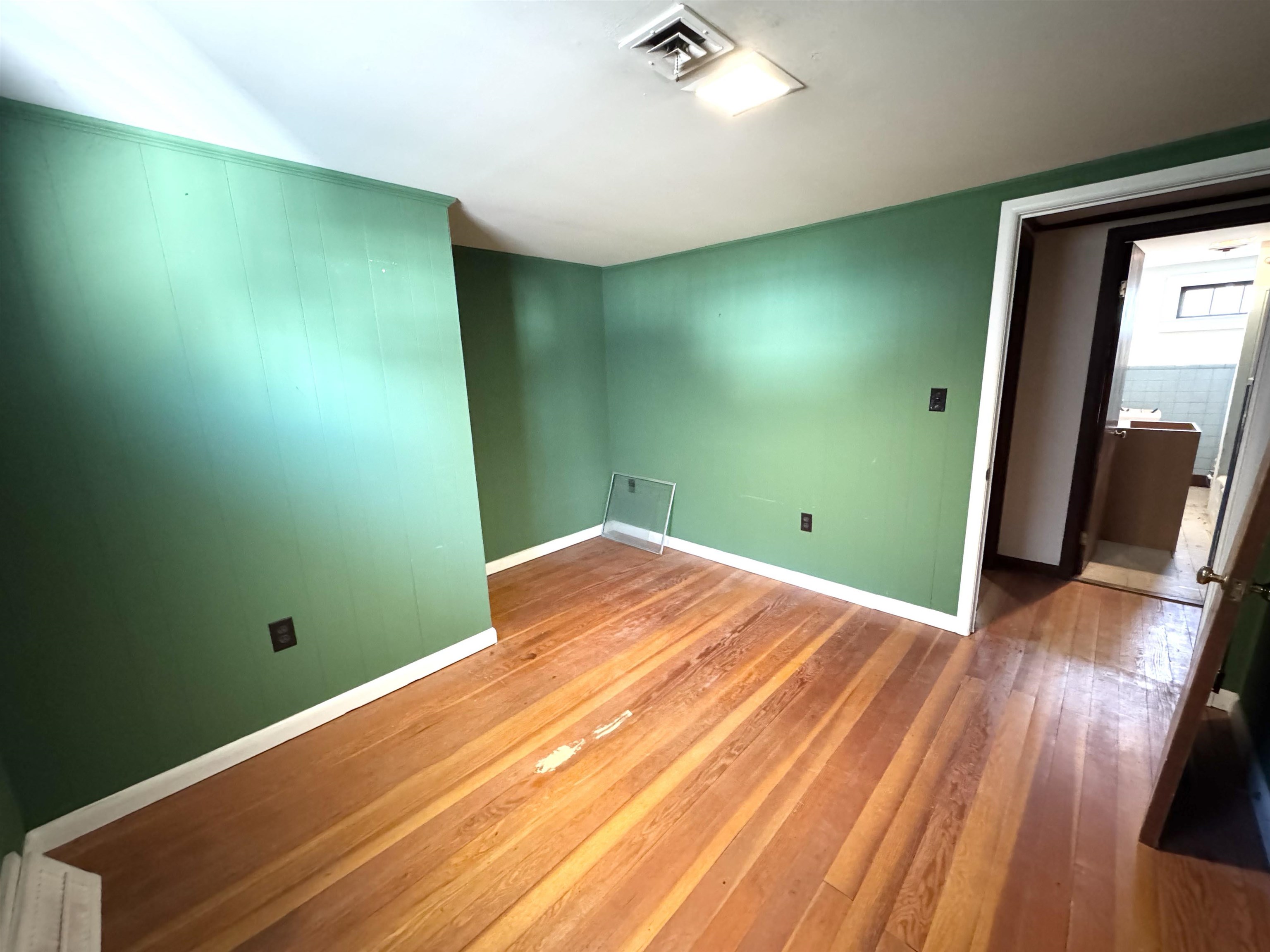 2072 North Main Street Property Photo 12