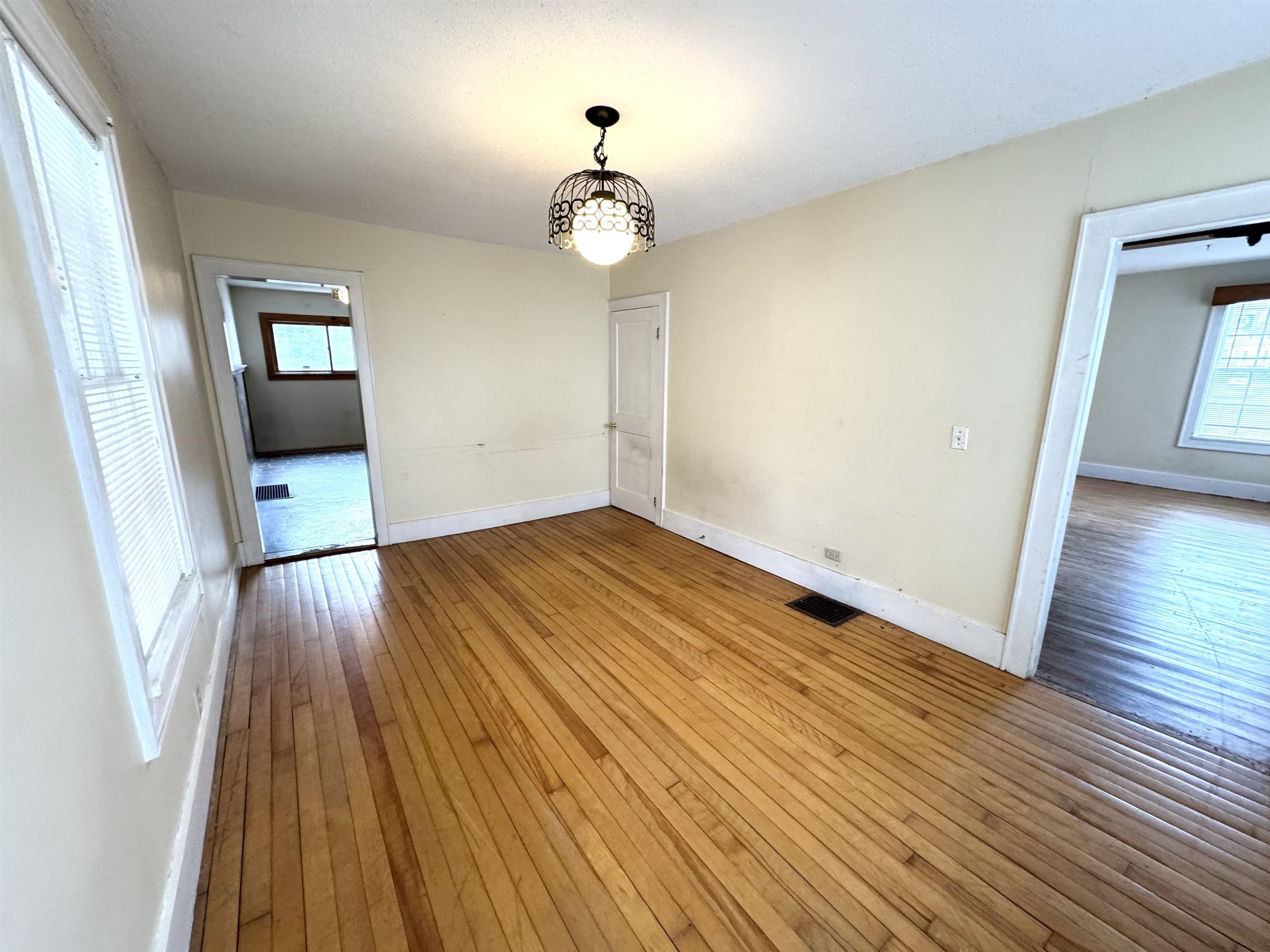 2072 North Main Street Property Photo 28