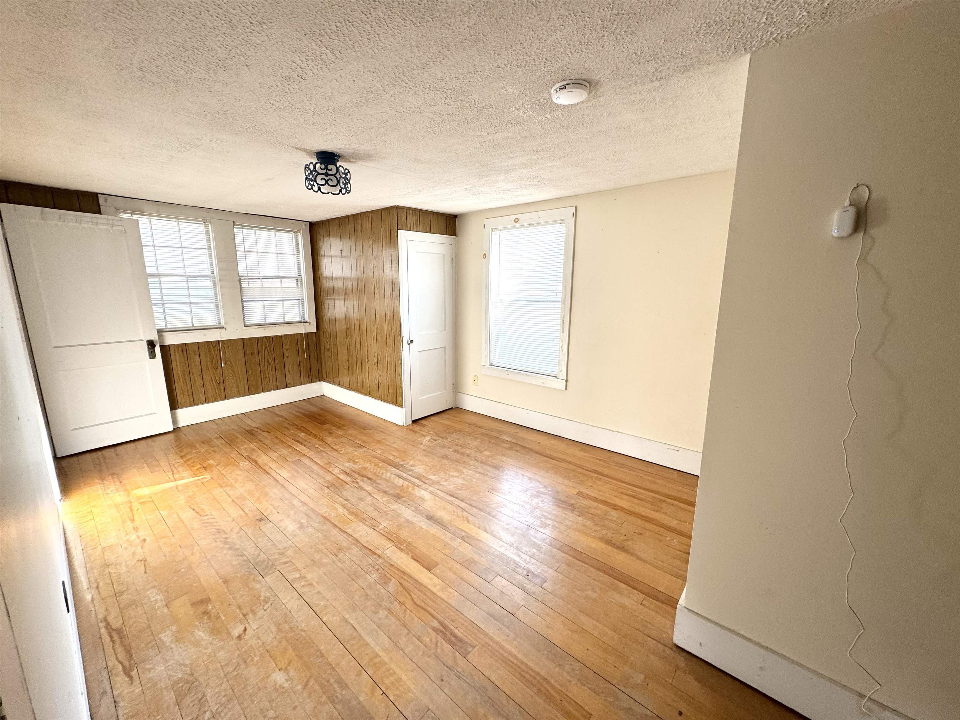 2072 North Main Street Property Photo 31