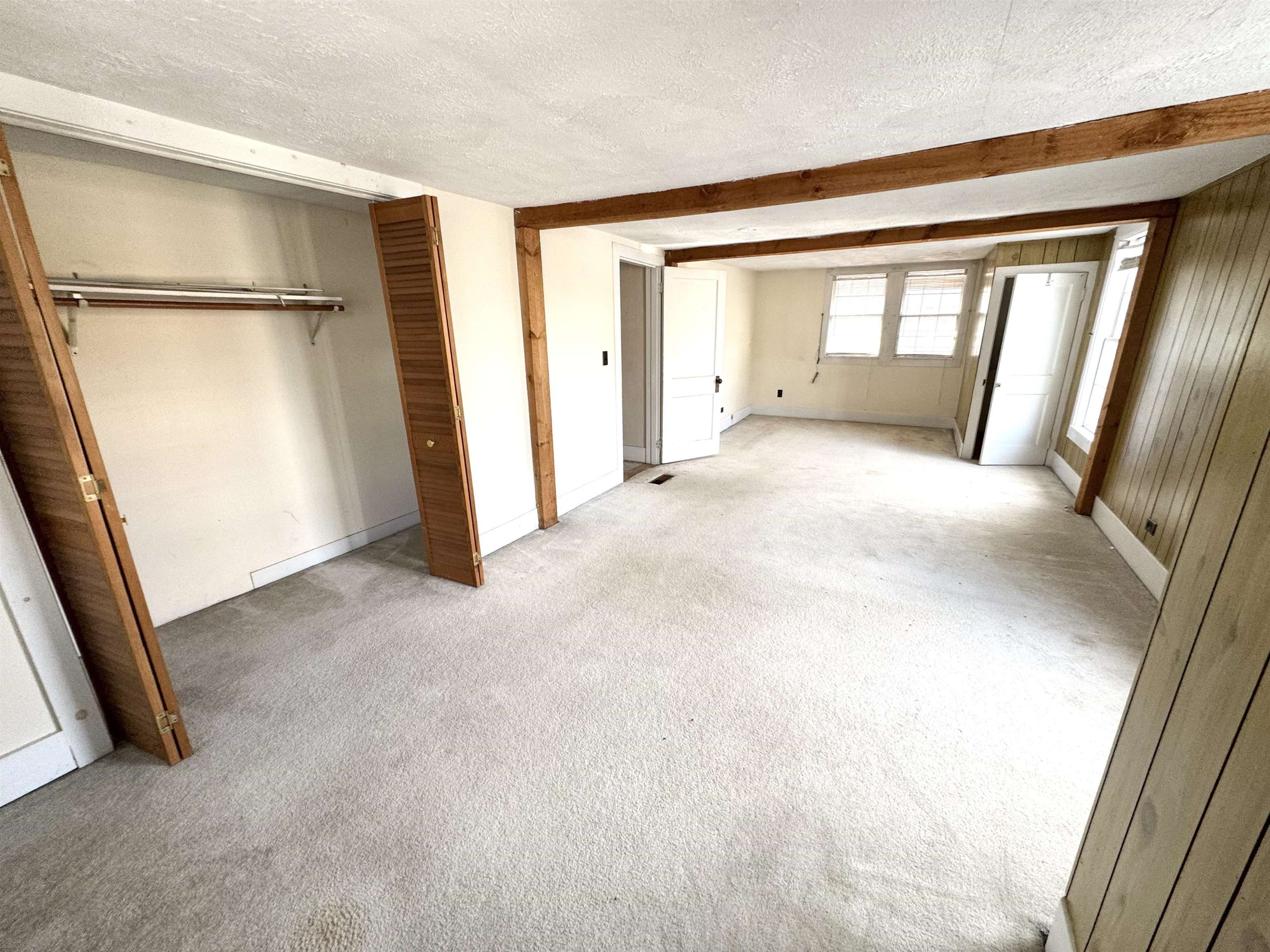 2072 North Main Street Property Photo 33