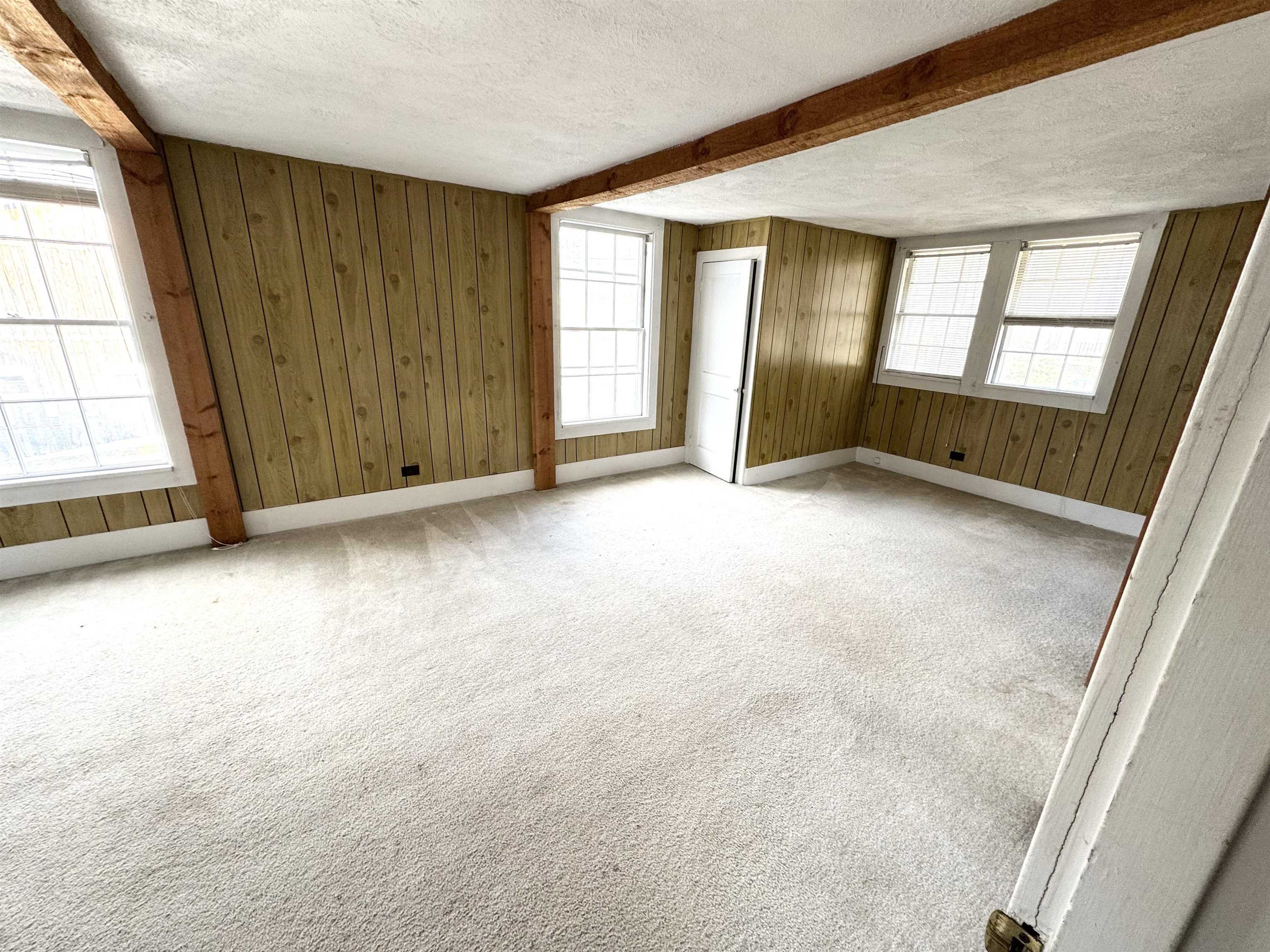 2072 North Main Street Property Photo 34