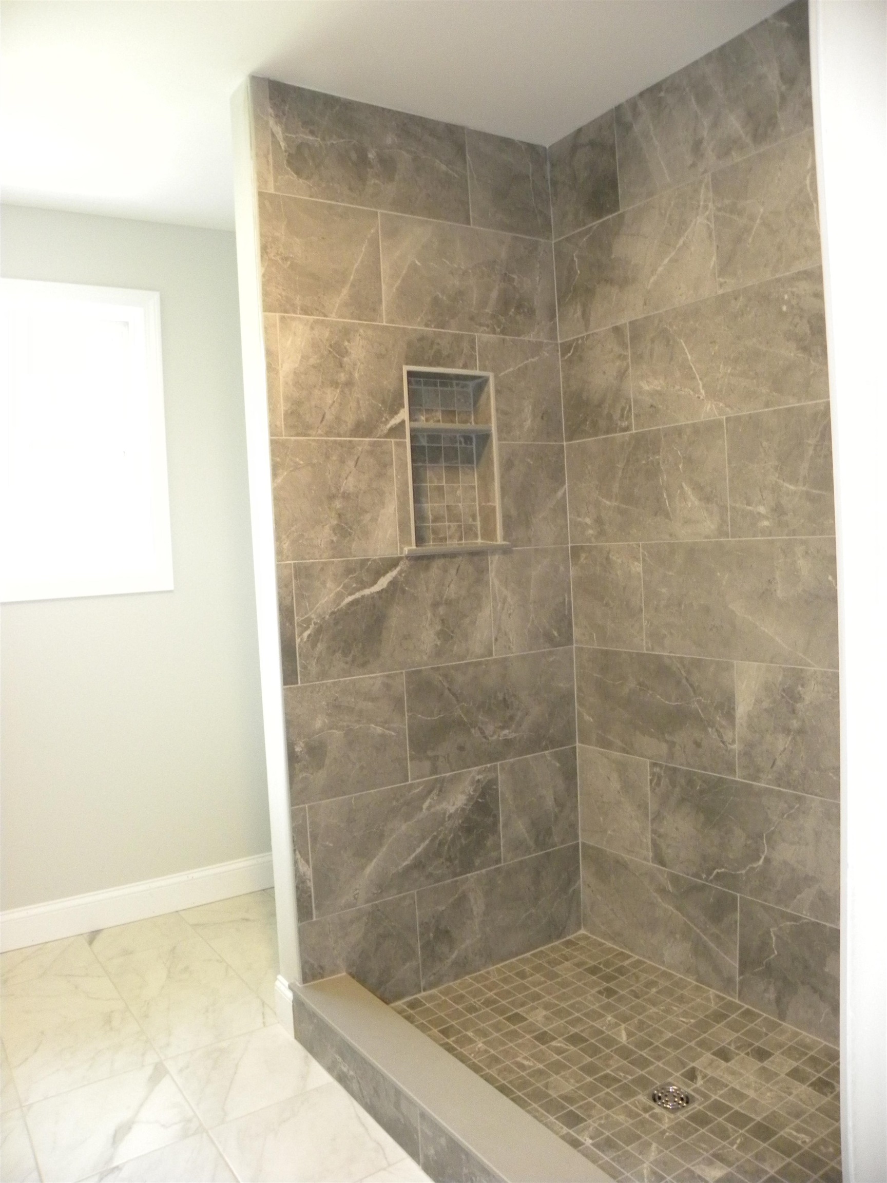 310 Karatzas Avenue Property Photo 13