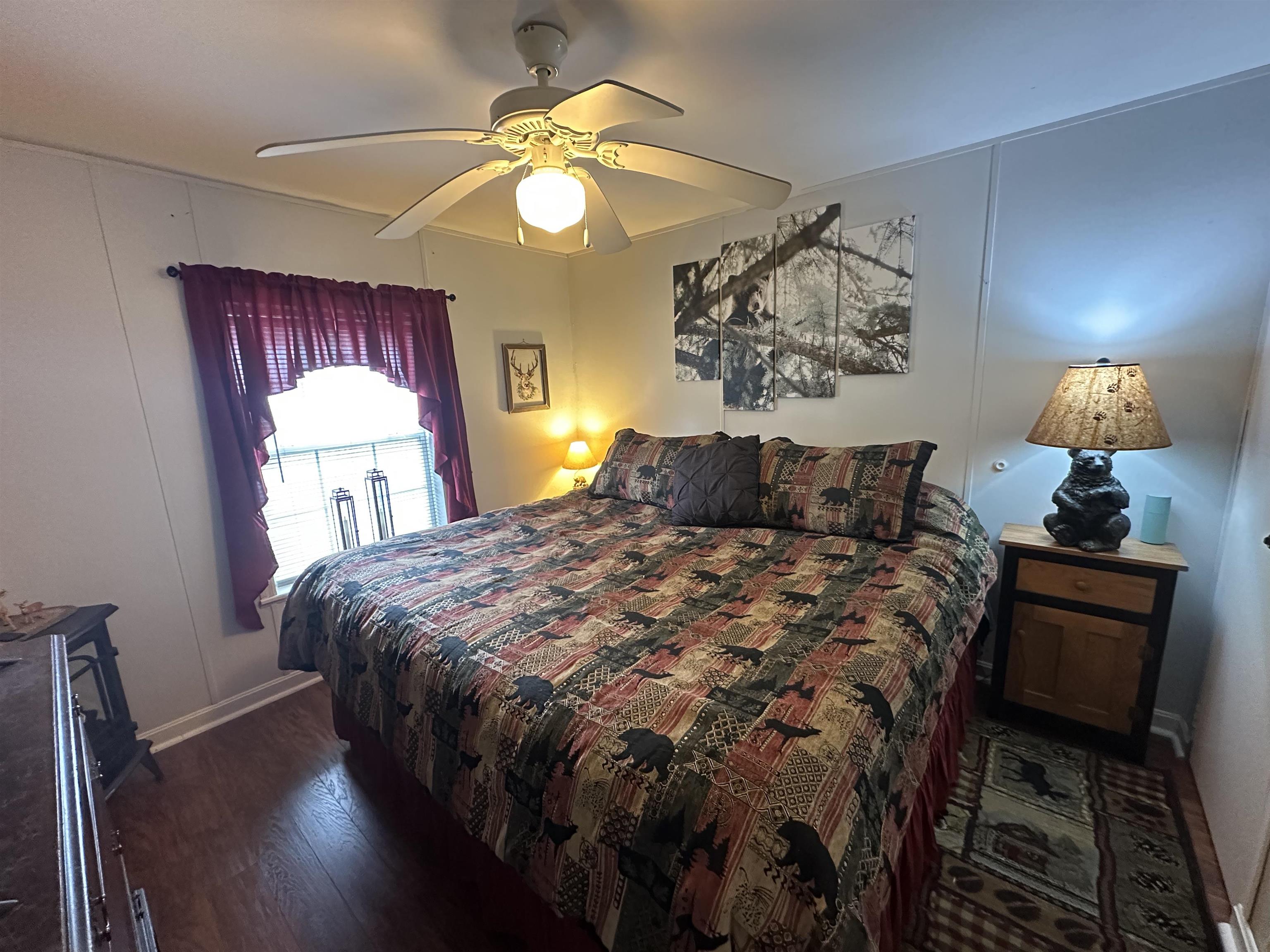 18 Pine Street Property Photo 5