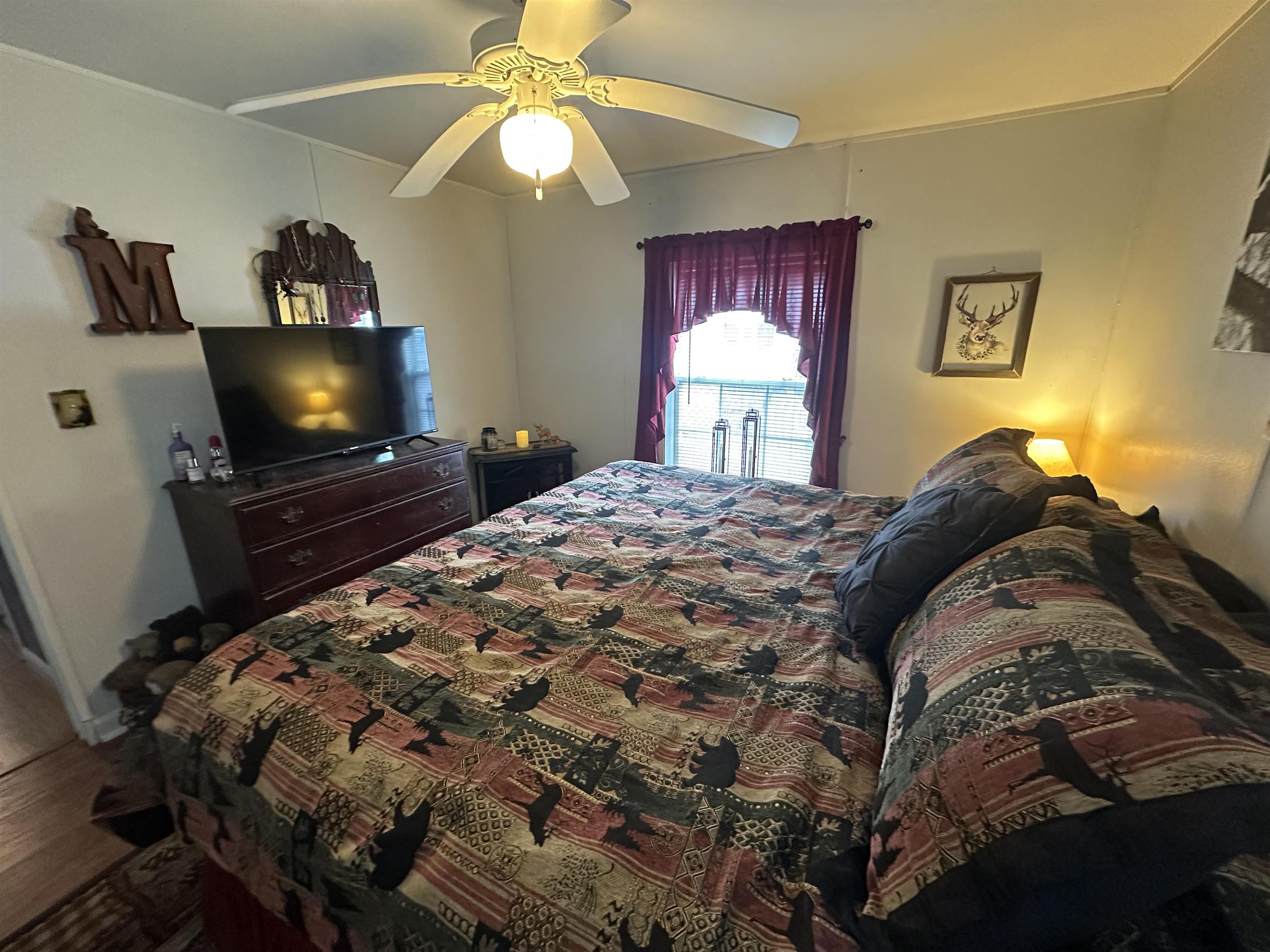 18 Pine Street Property Photo 6