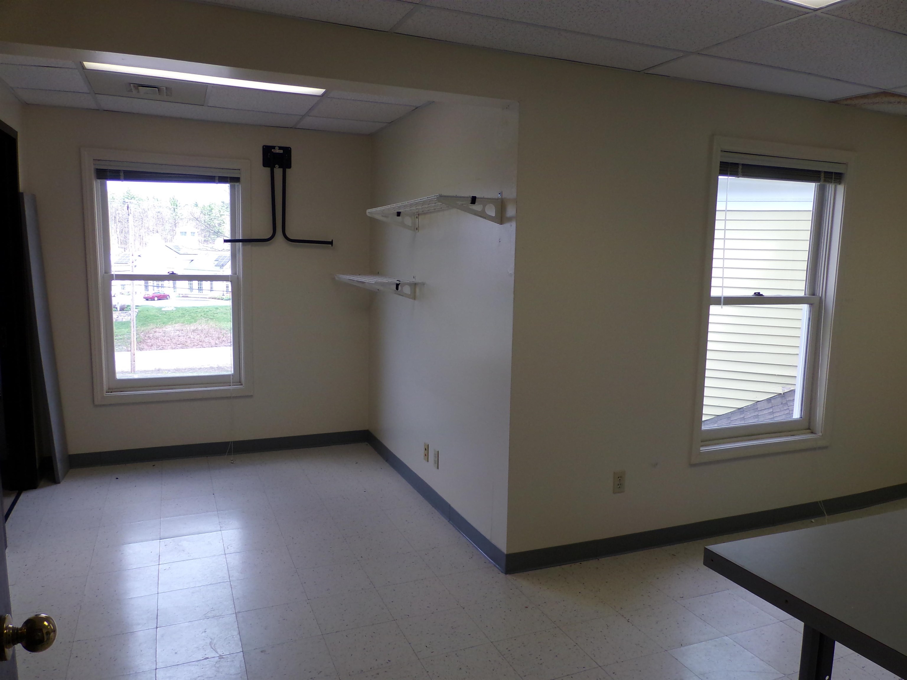 401 Gilford Avenue Property Photo 3