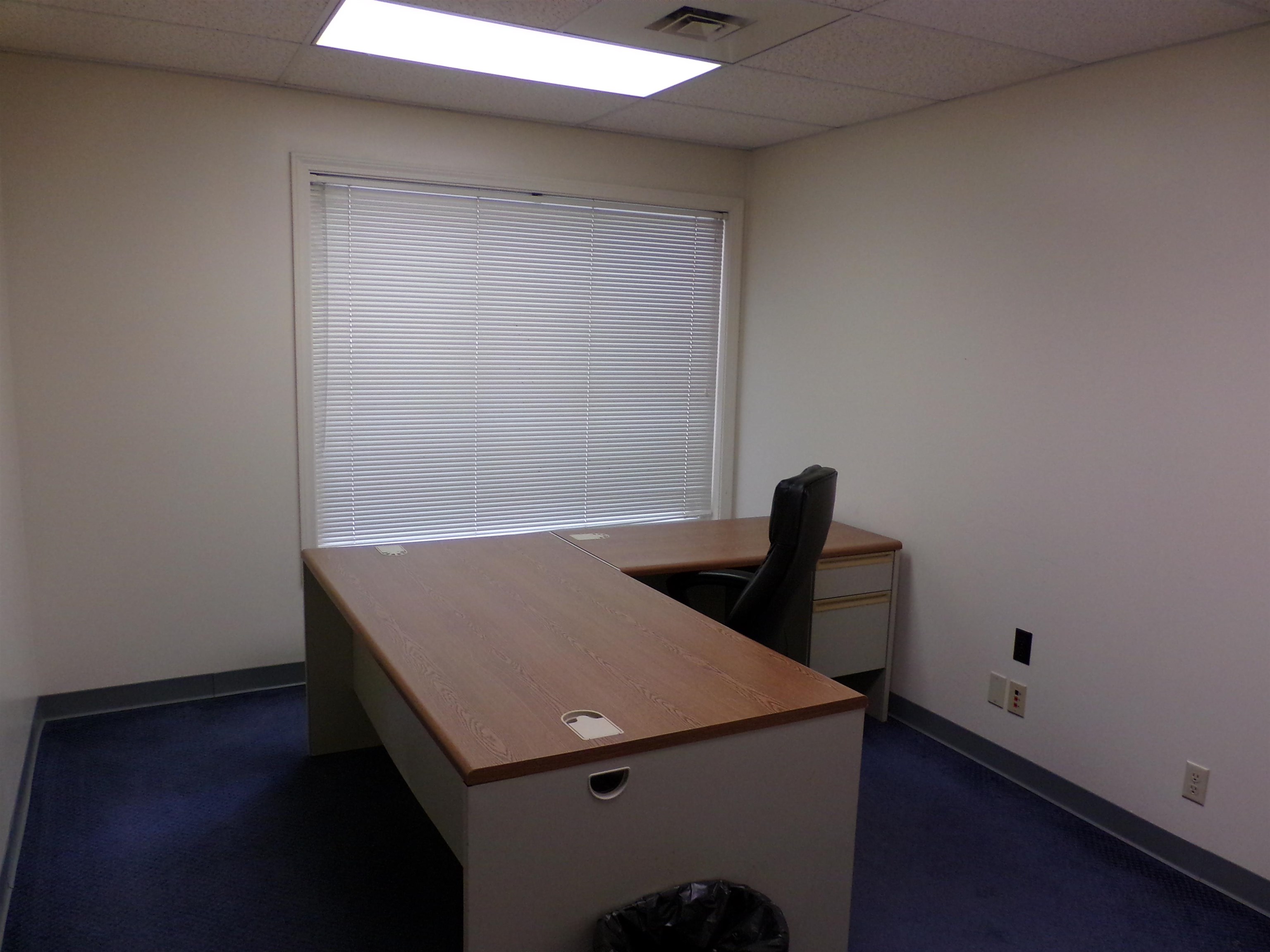 401 Gilford Avenue Property Photo 14