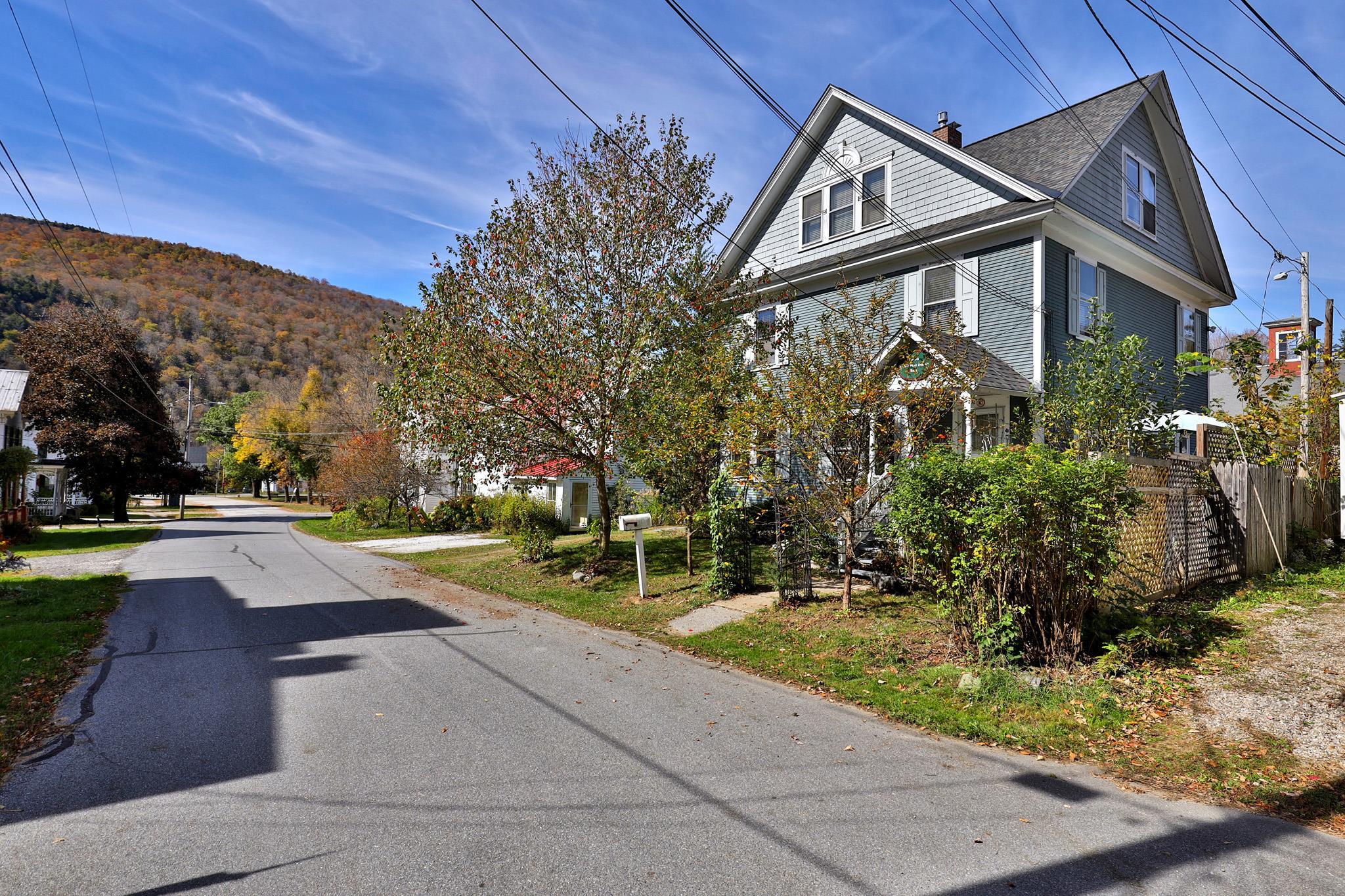 109 Park Row Property Photo 1