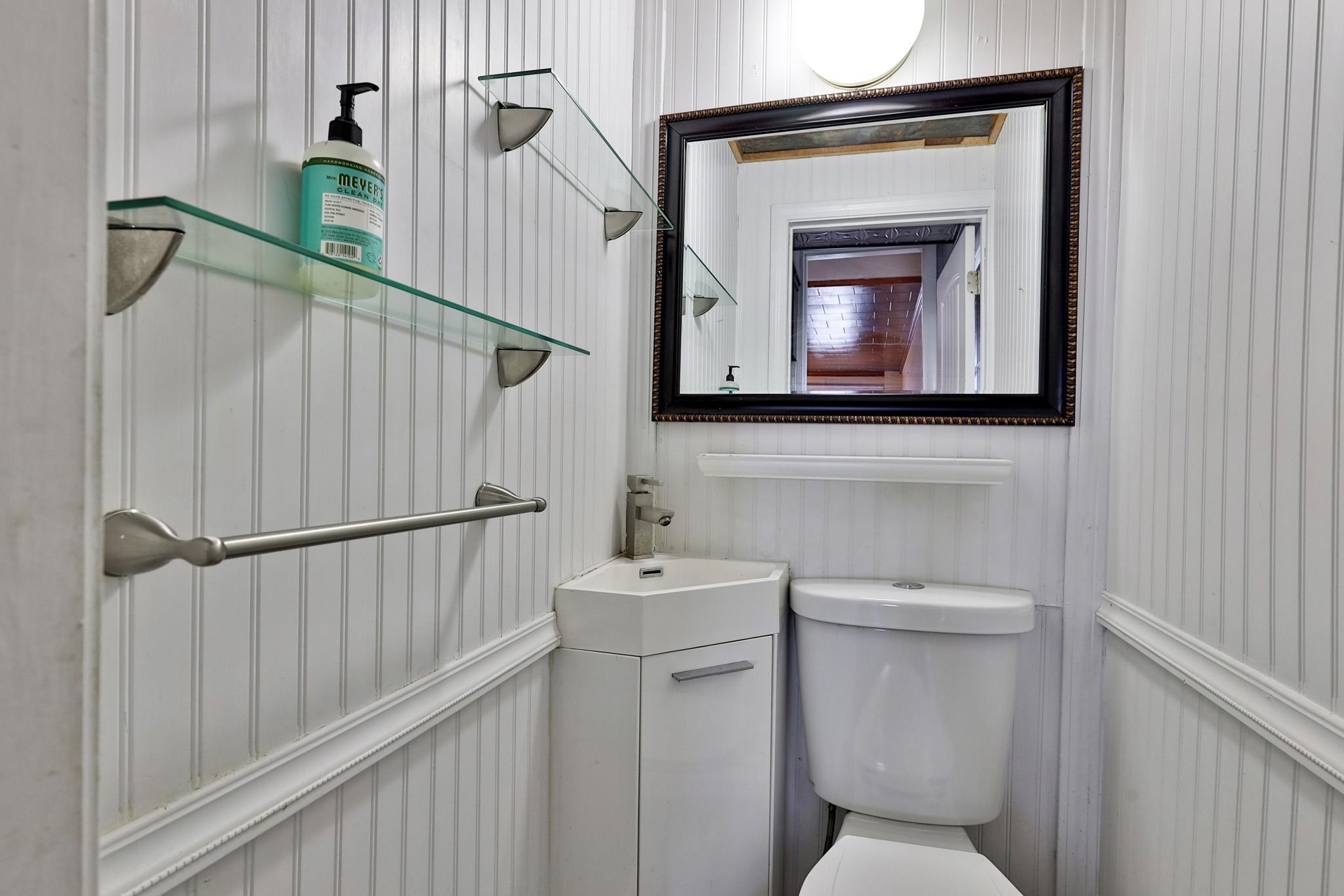 109 Park Row Property Photo 13