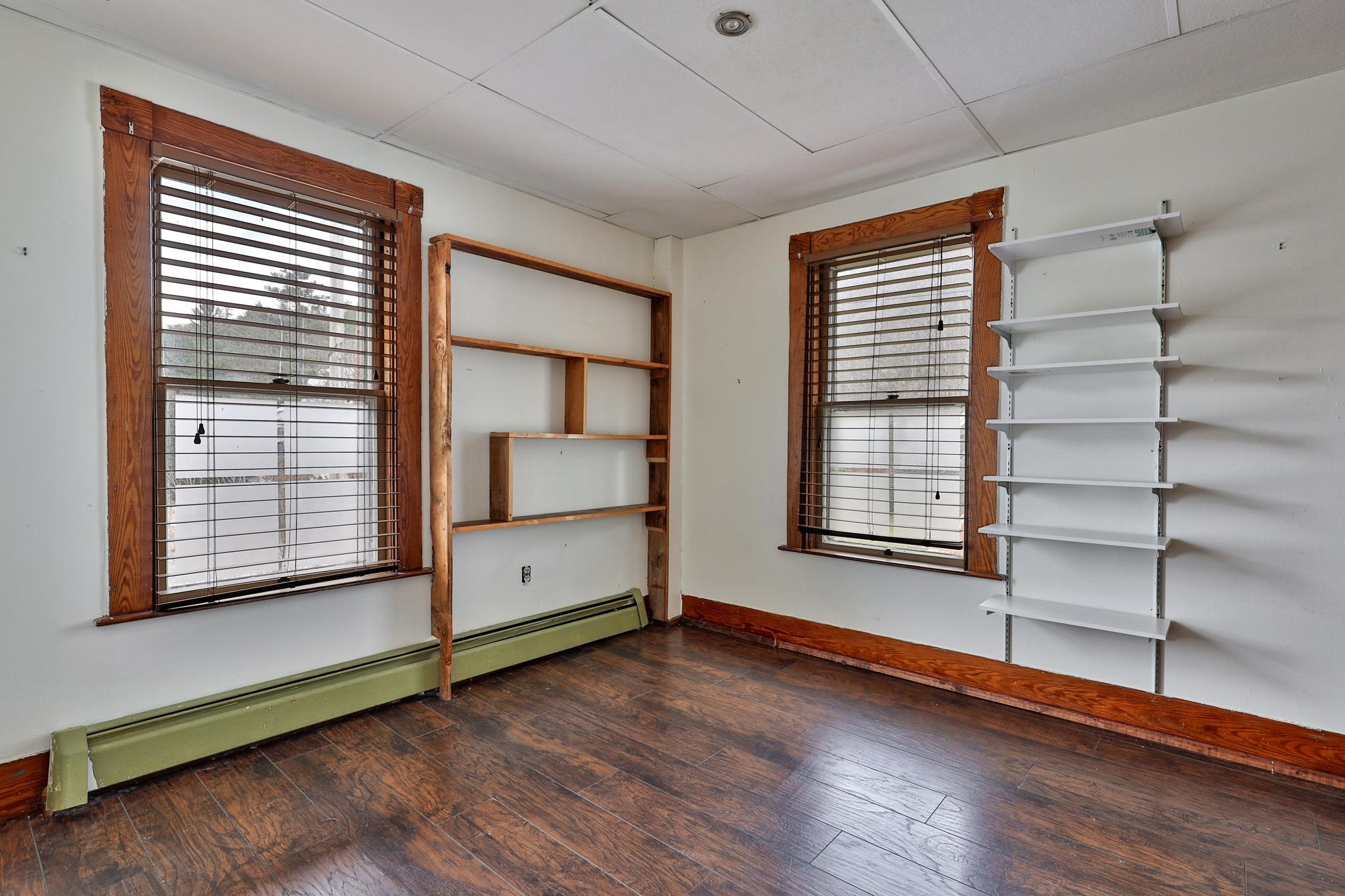 109 Park Row Property Photo 21