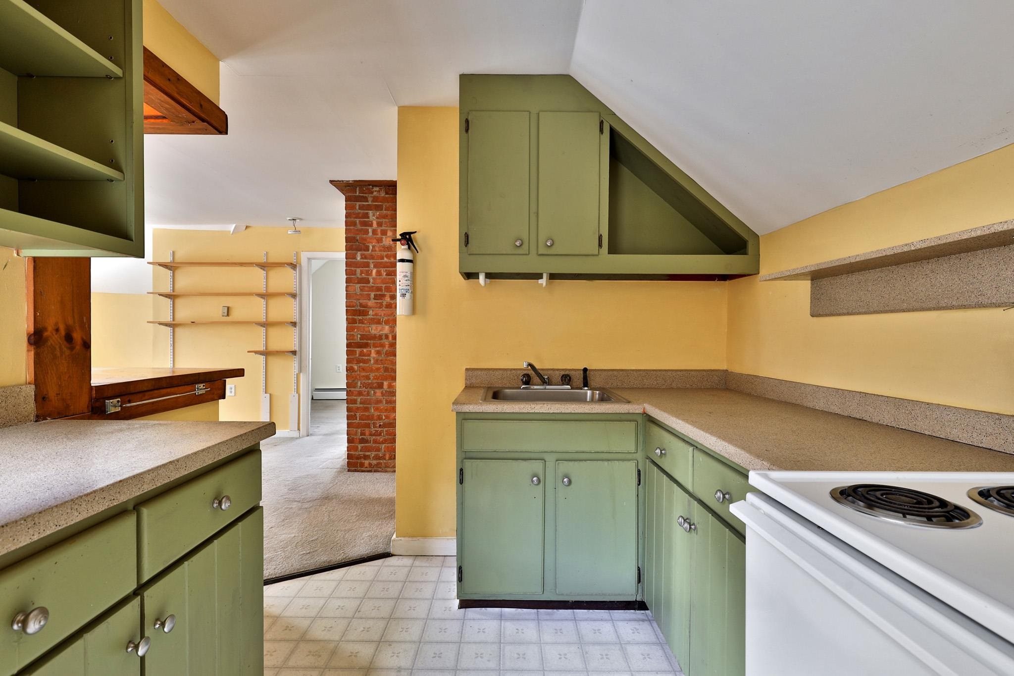 109 Park Row Property Photo 28