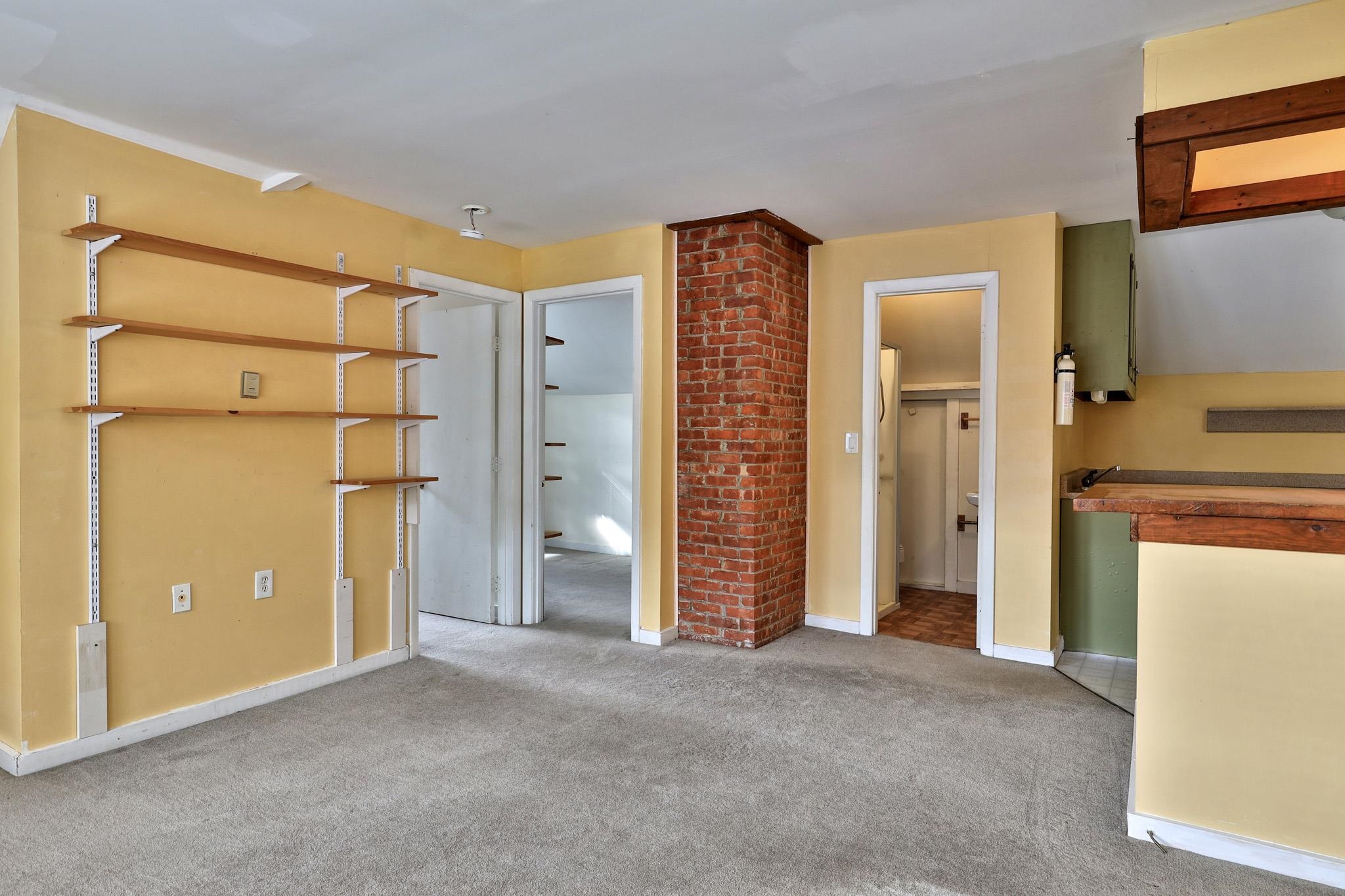 109 Park Row Property Photo 31
