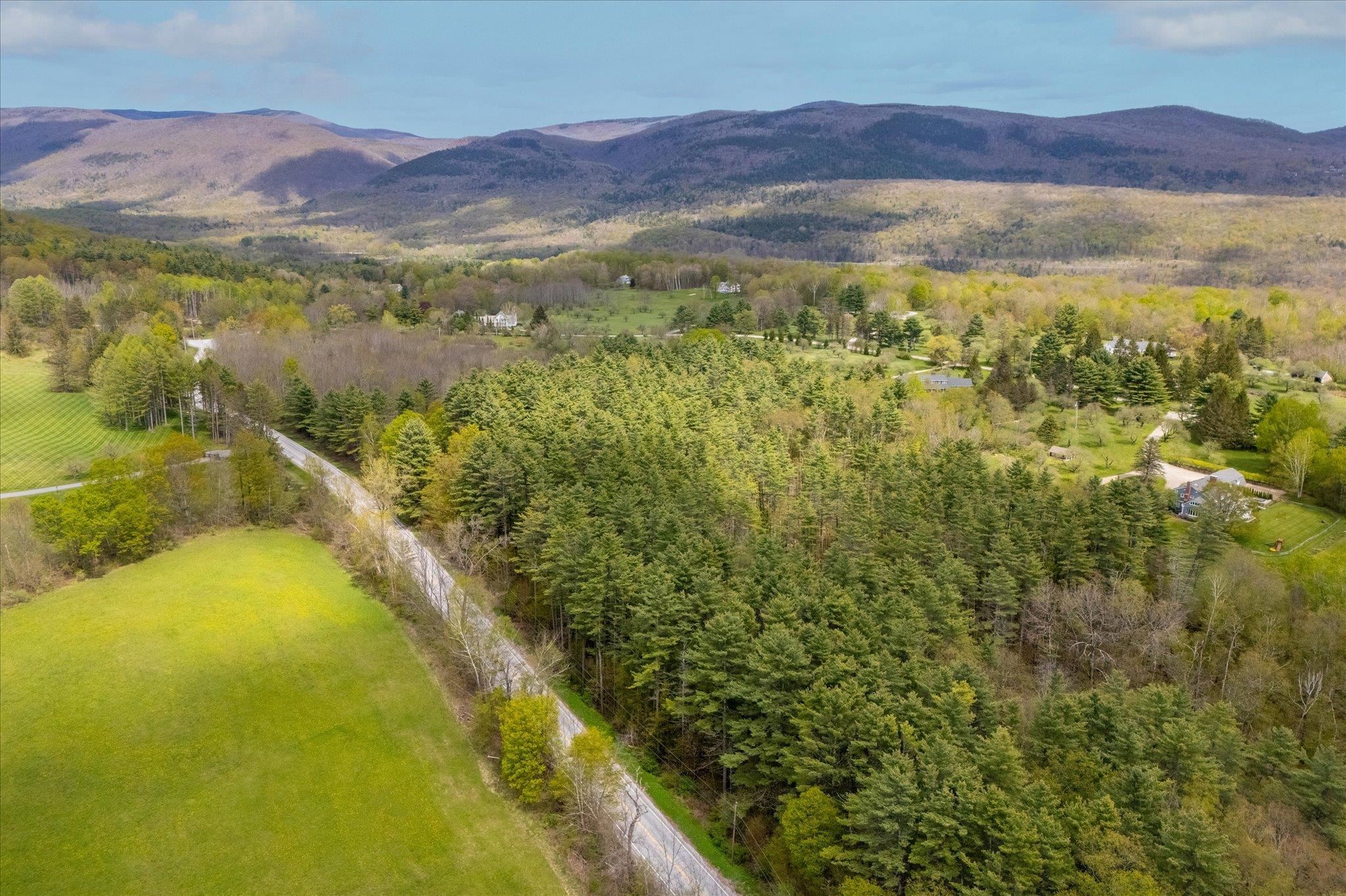 1347 Morse Hill Road Property Photo 1