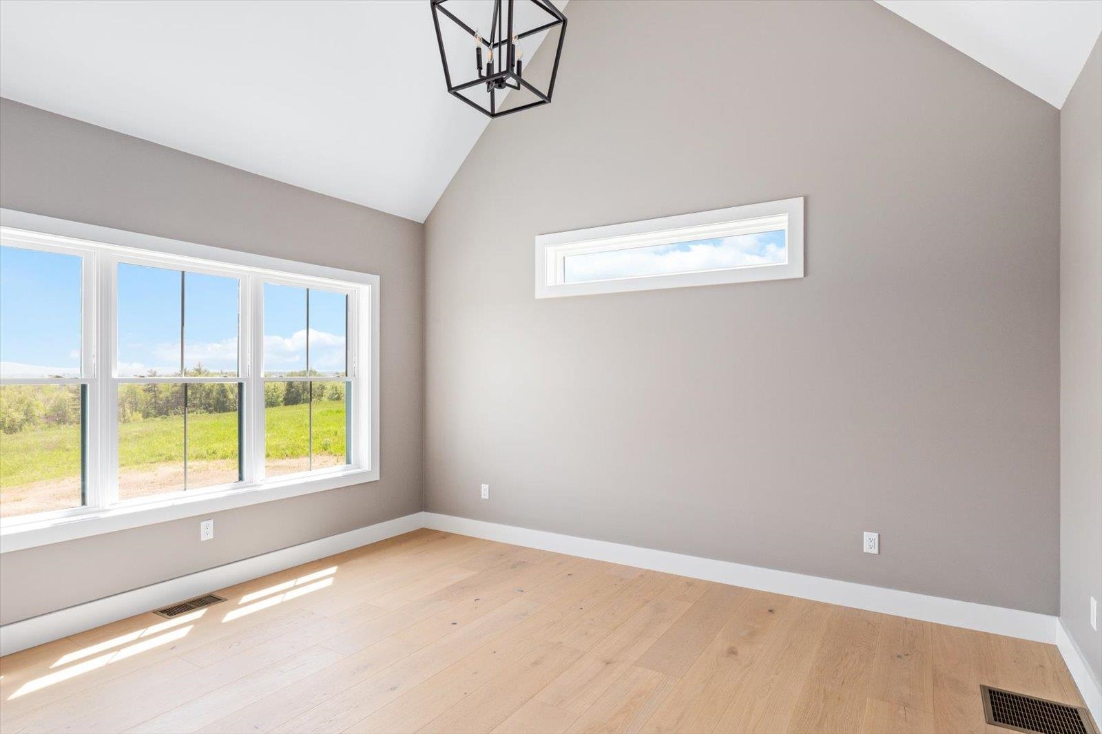 60 Roberts Drive Property Photo 14