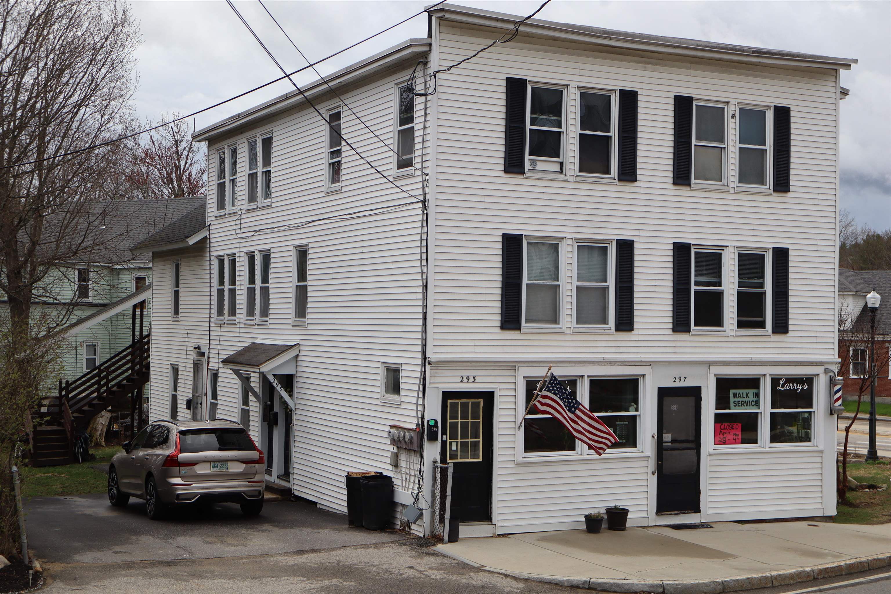 291 Village Street Property Photo 1