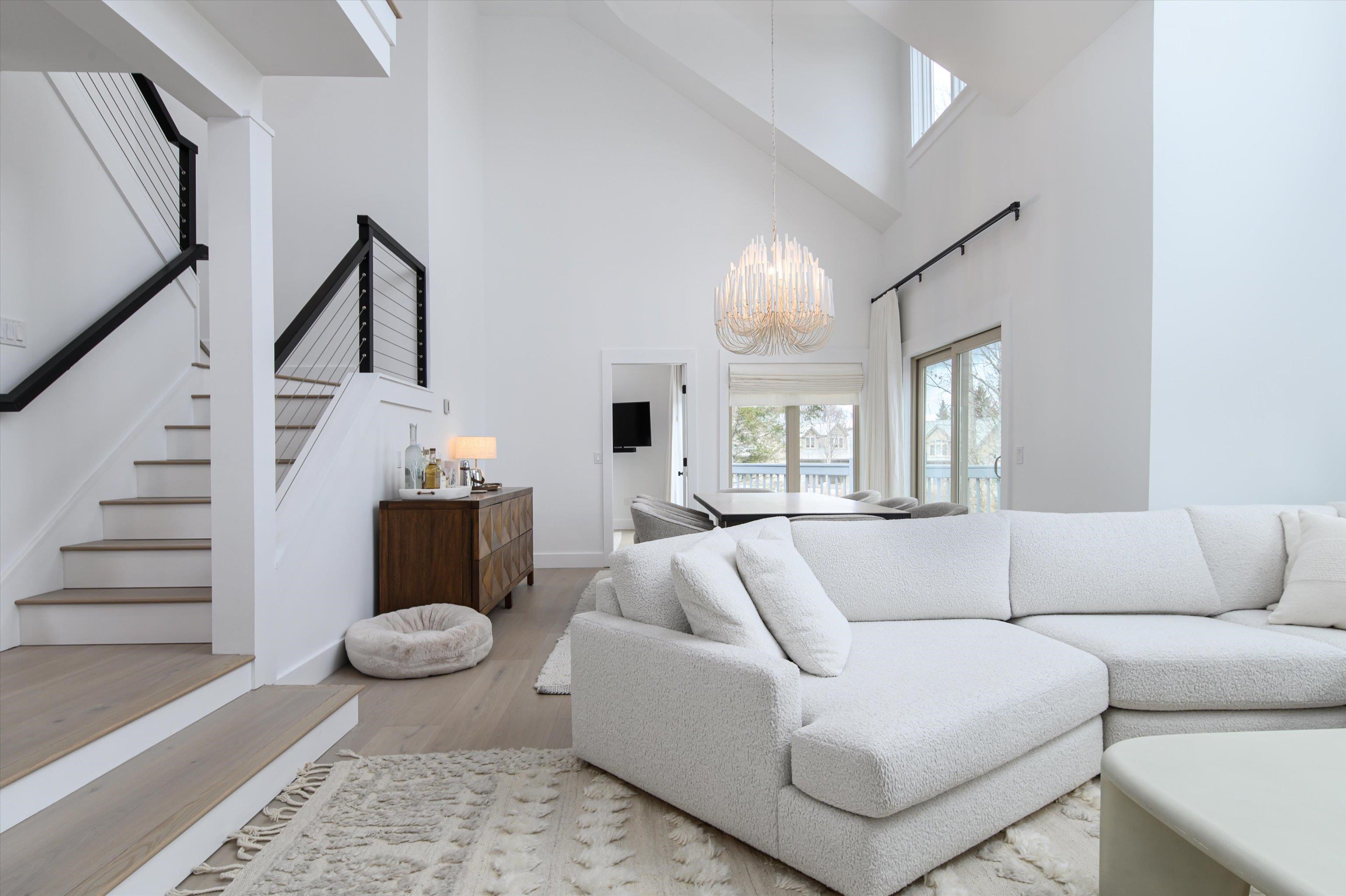 48 Alpine Way